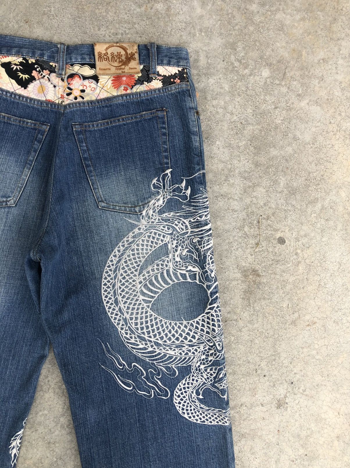 Karakuri Tamashii Karakuri Tamashii Embroidered Baggy Distressed Size US 34 / EU 50 - 10 Thumbnail