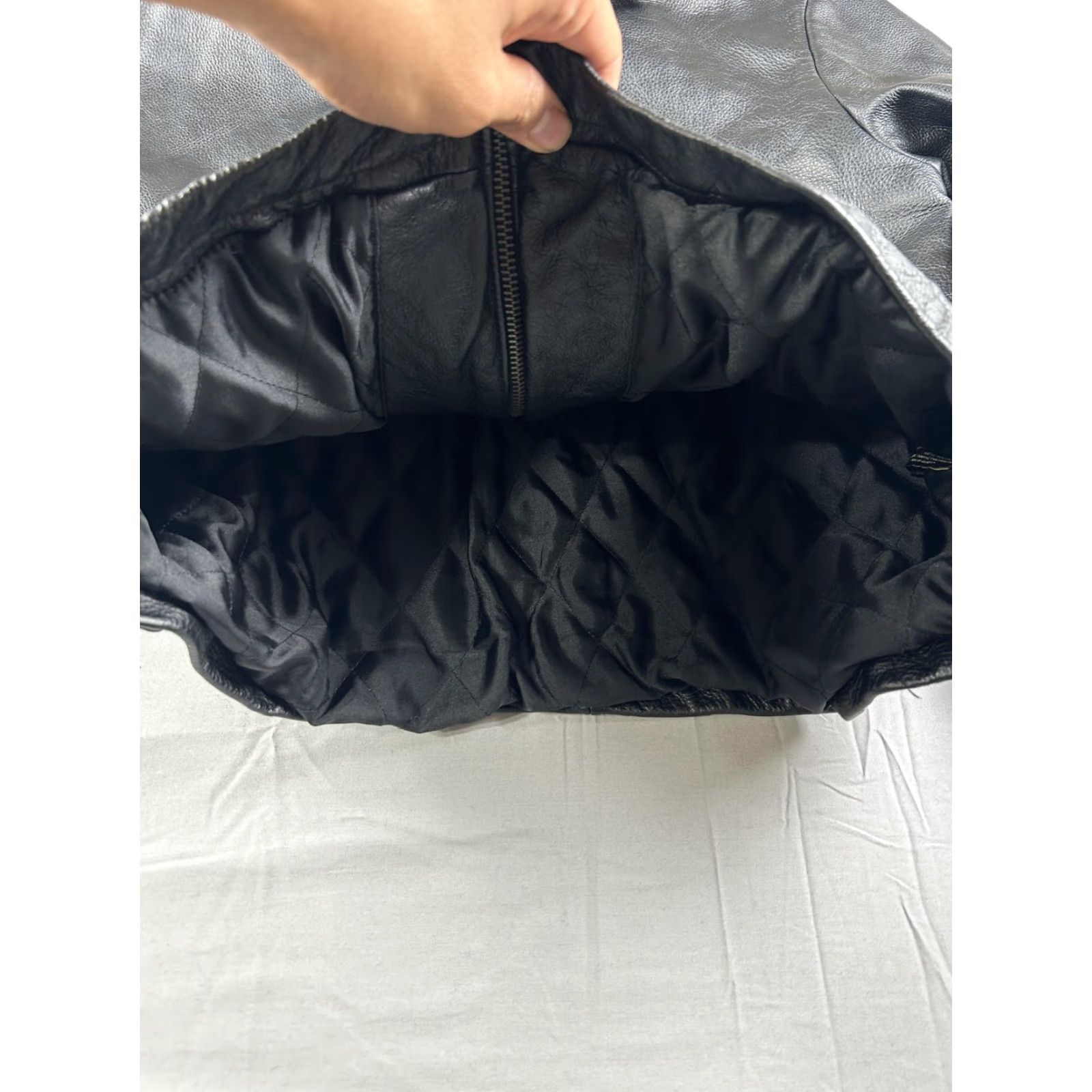Vintage VINTAGE BRITCHES Jacket Men XL Black Leather Quilted Lined Bomber Buckle Insulated Biker Size US XL / EU 56 / 4 - 5 Thumbnail