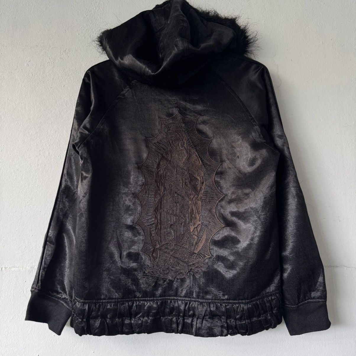 If Six Was Nine Vintage Algonquins Embroidery Logo Silk Fur Hoodie Size US S / EU 44-46 / 1 - 14 Thumbnail