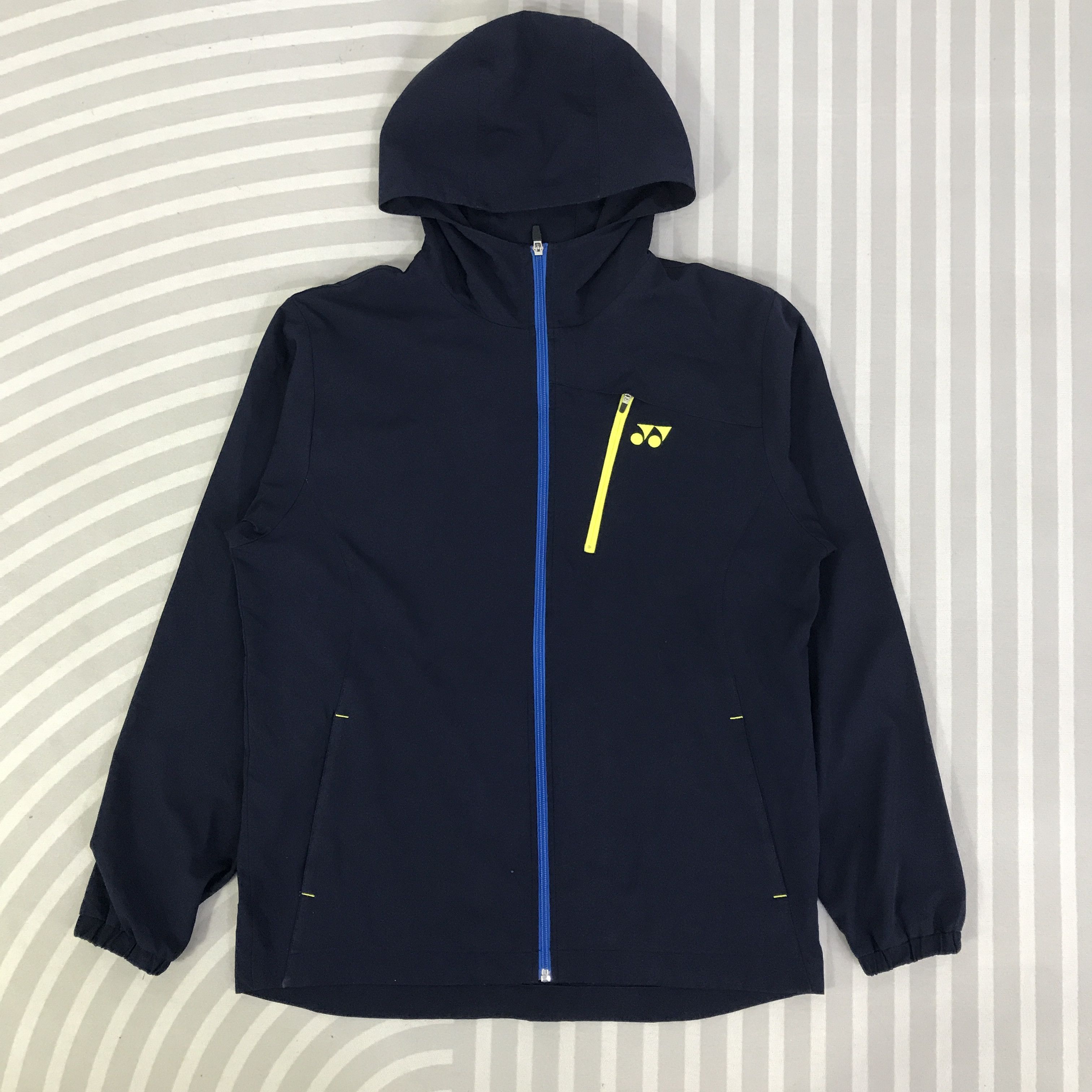 Japanese Brand y2k Yonex Sports hoodie Jacket K122B9 Size US L / EU 52-54 / 3 - 1 Thumbnail