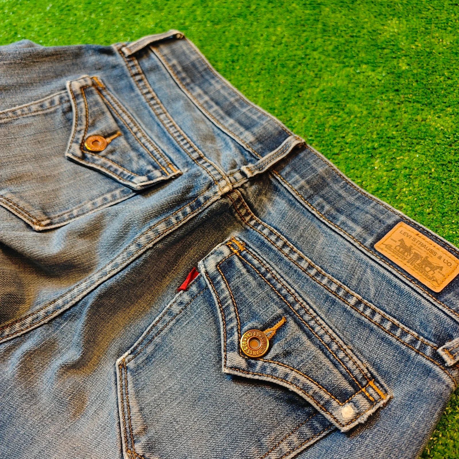 Levi's Levi's 525 Jeans Womens 30 Blue straight perfect waist Size 30" / US 8 / IT 44 - 4 Thumbnail