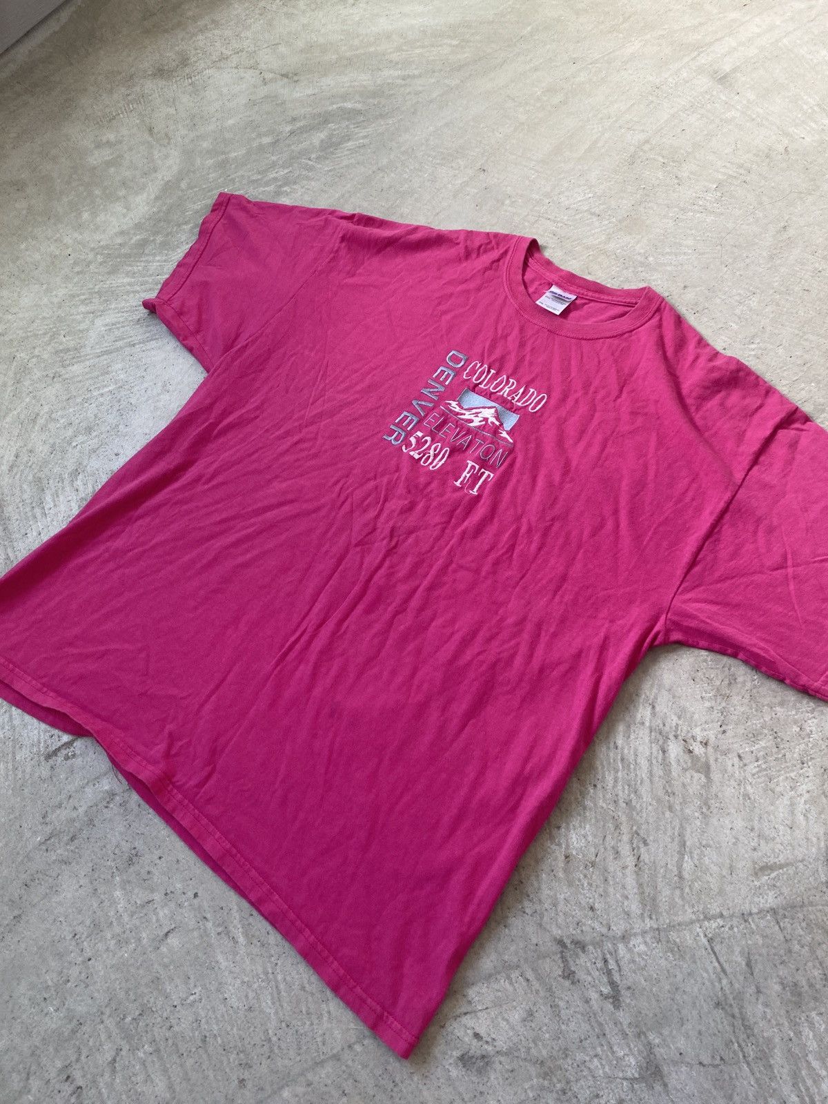 Gildan Denver Colorado Elevation TShirt Size US XXL / EU 58 / 5 - 1 Thumbnail