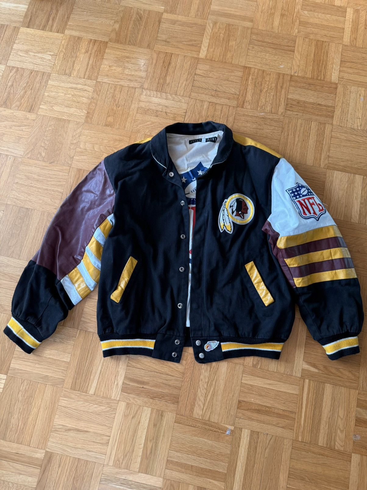 Jeff Hamilton Jeff Hamilton NFL Jacket, Washington Redskins – 90s Original Size US XL / EU 56 / 4 - 1 Thumbnail