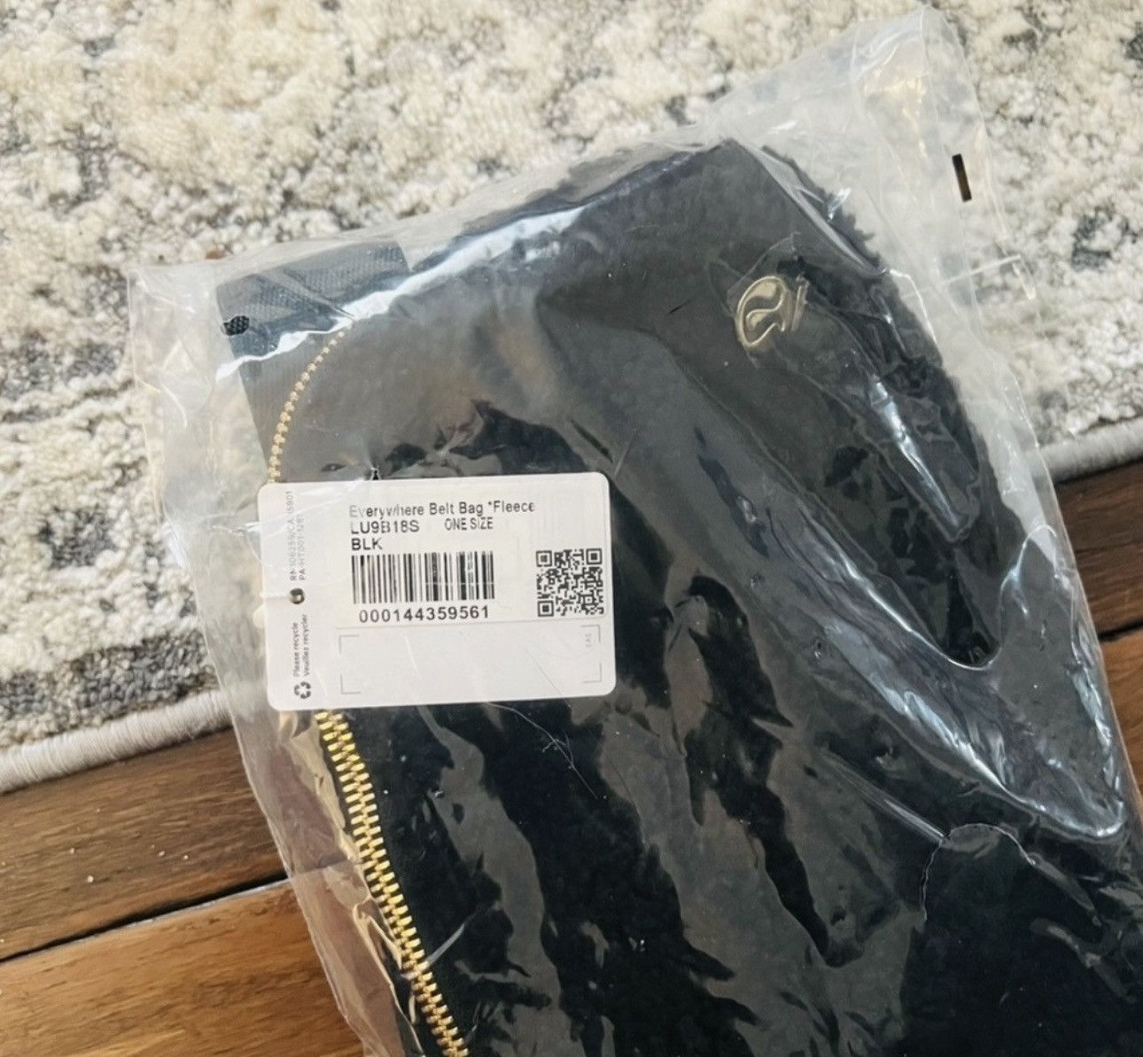 Lululemon Lululemon Unisex Black Fleece Everywhere Belt Bag Size ONE SIZE - 10 Thumbnail