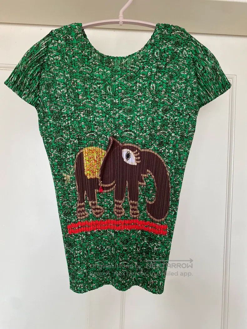 Issey Miyake Issey Miyake Appliqué Embroidery Short Sleeve Size L / US 10 / IT 46 - 1 Thumbnail