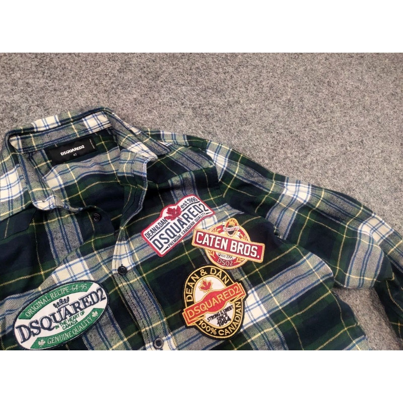 Dsquared2 Dsquared2 Design Dark Green Logo Check Flannel Long sleeve Shirt Button-Up Mens XS S Green Check Brand Dsquared2 Design 90s? Not Vintage Size US S / EU 44-46 / 1 - 7 Thumbnail