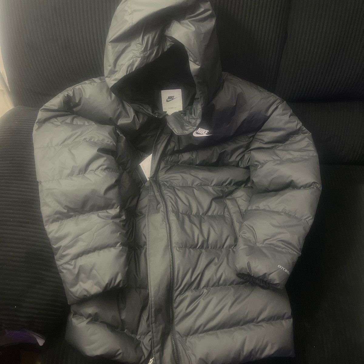Nike Brand New longer Nike Puffer Coat Size M / US 6-8 / IT 42-44 - 1 Thumbnail