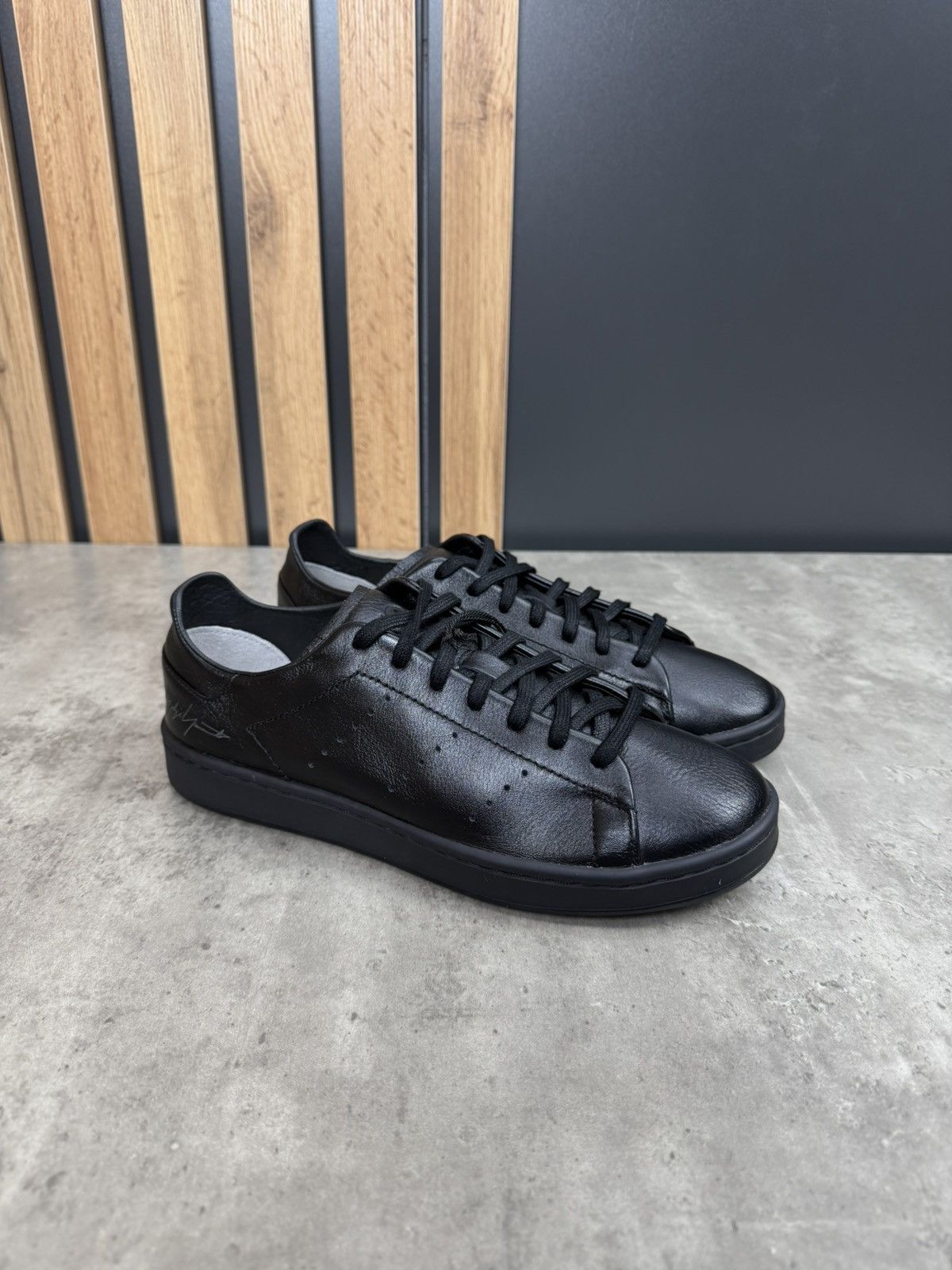 Y-3 Adidas Y-3 Stan Smith Triple Black Size US 7 Size US 7 / EU 40 - 5 Thumbnail
