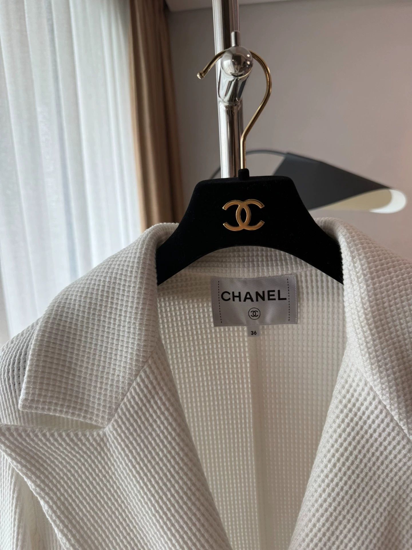Chanel Chanel Waffle Double-Breasted Relaxed Jacket FR 36 Size XS / US 0-2 / IT 36-38 - 8 Thumbnail