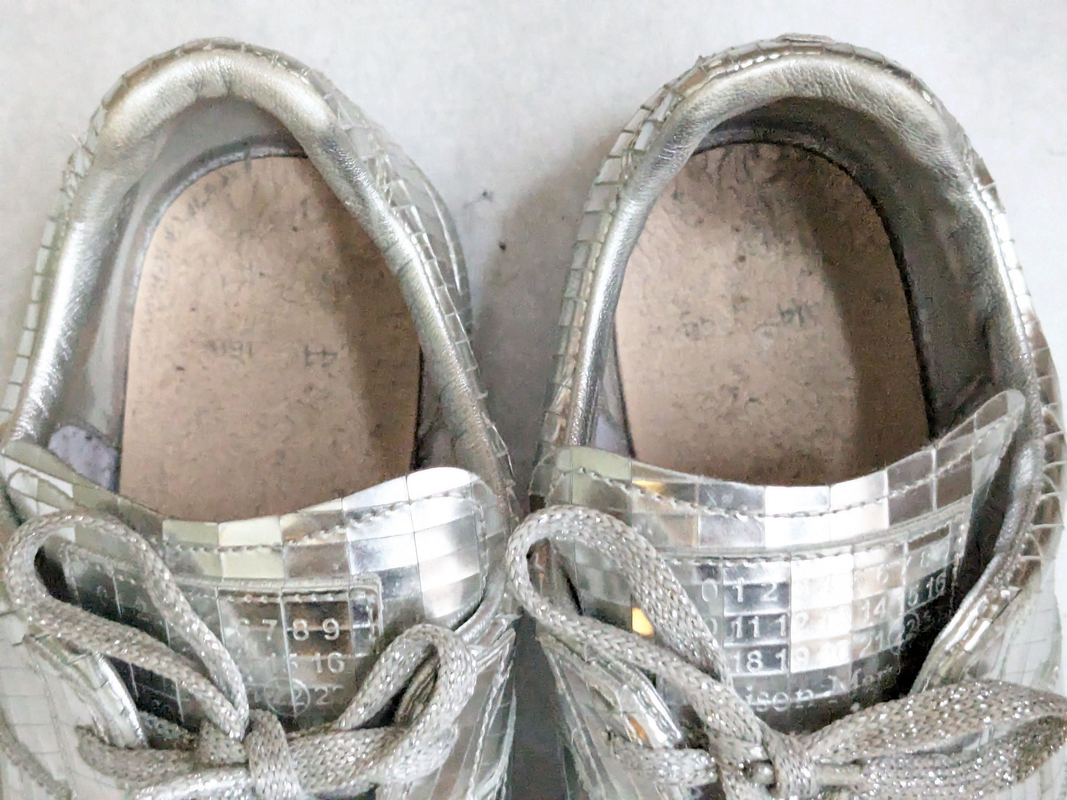 Maison Margiela Maison Margiela Replica GAT Silver 11 44 Low Tops Leather Size US 11 / EU 44 - 5 Thumbnail