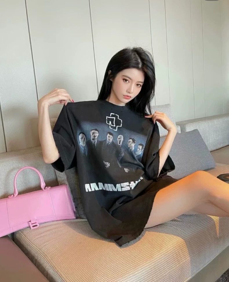Balenciaga Balenciaga German Chariot Show Short Sleeves 2505-Nextarrow Size US XXS / EU 40 - 9 Thumbnail