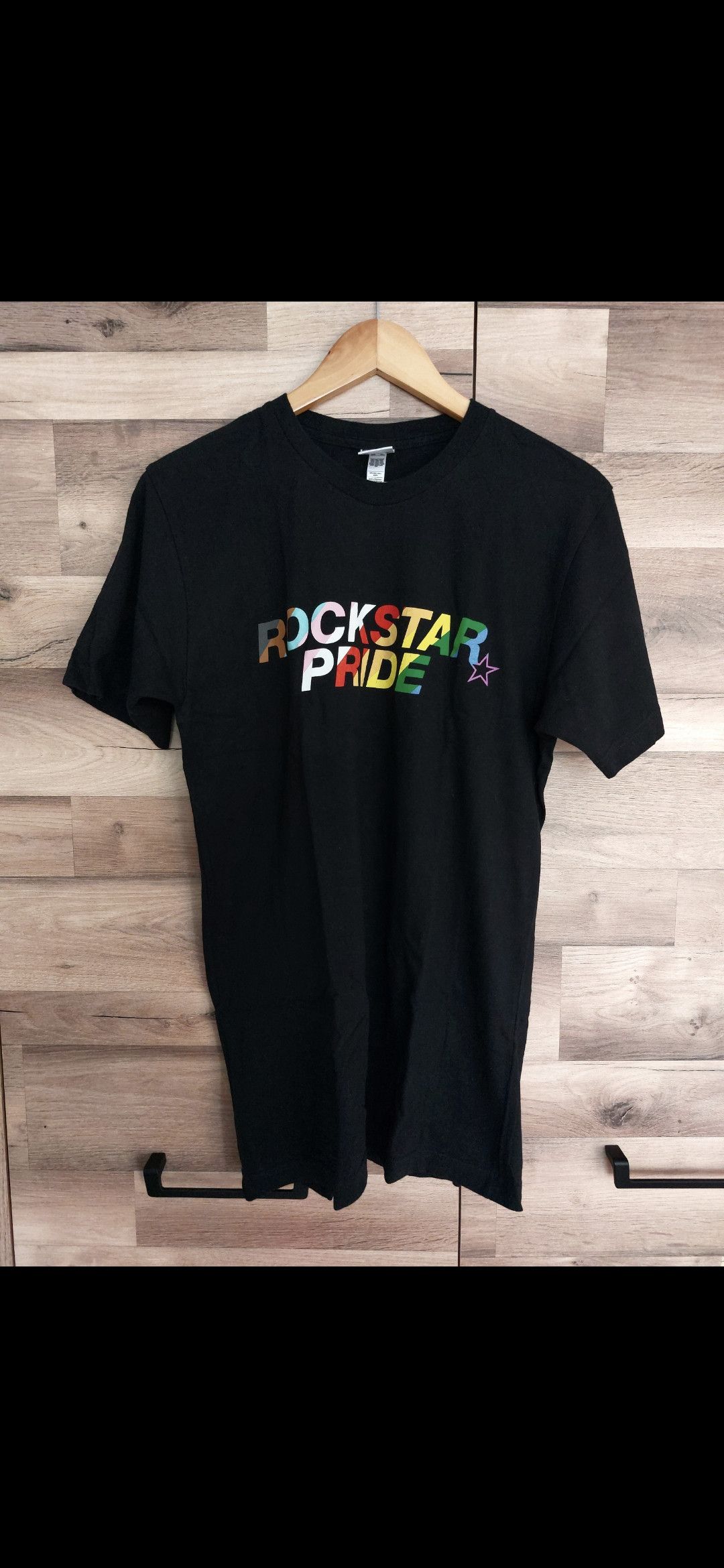 Rockstar Games Official Rockstar Games Pride T-shirt size M Size US M / EU 48-50 / 2 - 1 Thumbnail