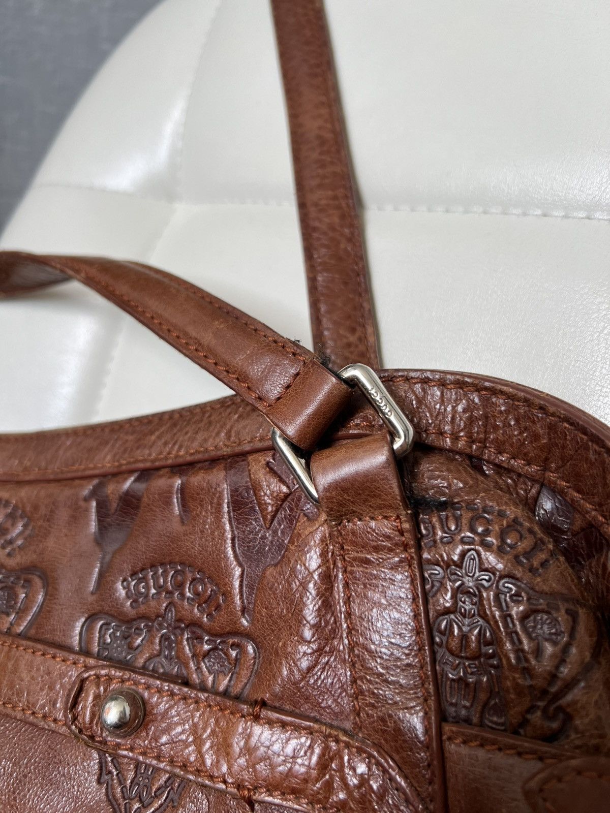 Gucci × Vintage Vintage Gucci Jockey Brown Embossed Leather Horsebit Bag Size ONE SIZE - 14 Thumbnail