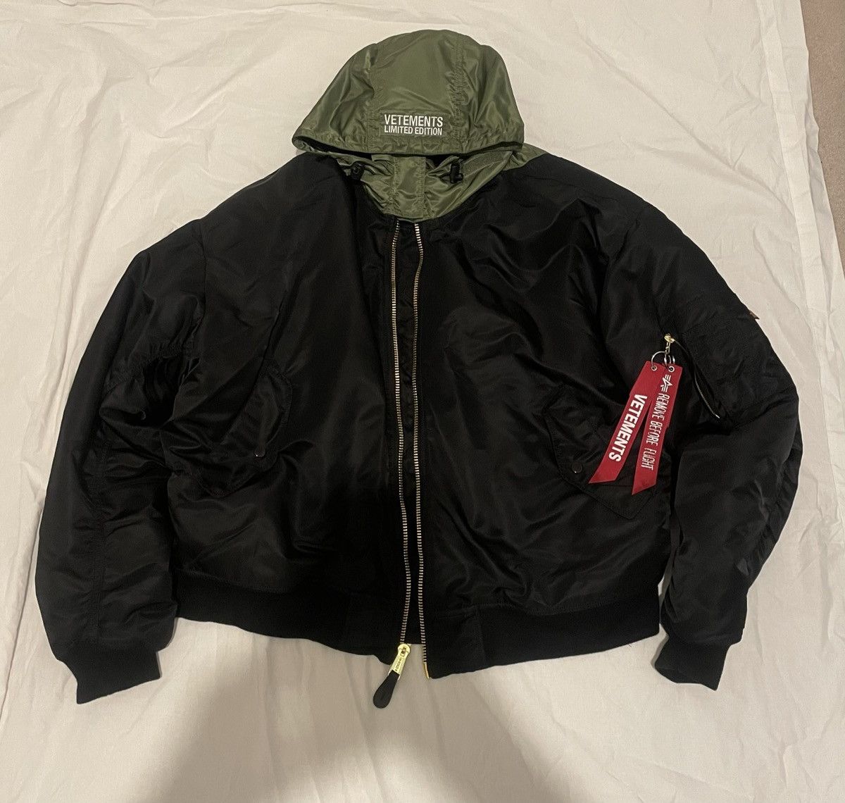 Alpha industries sale bomber limited edition