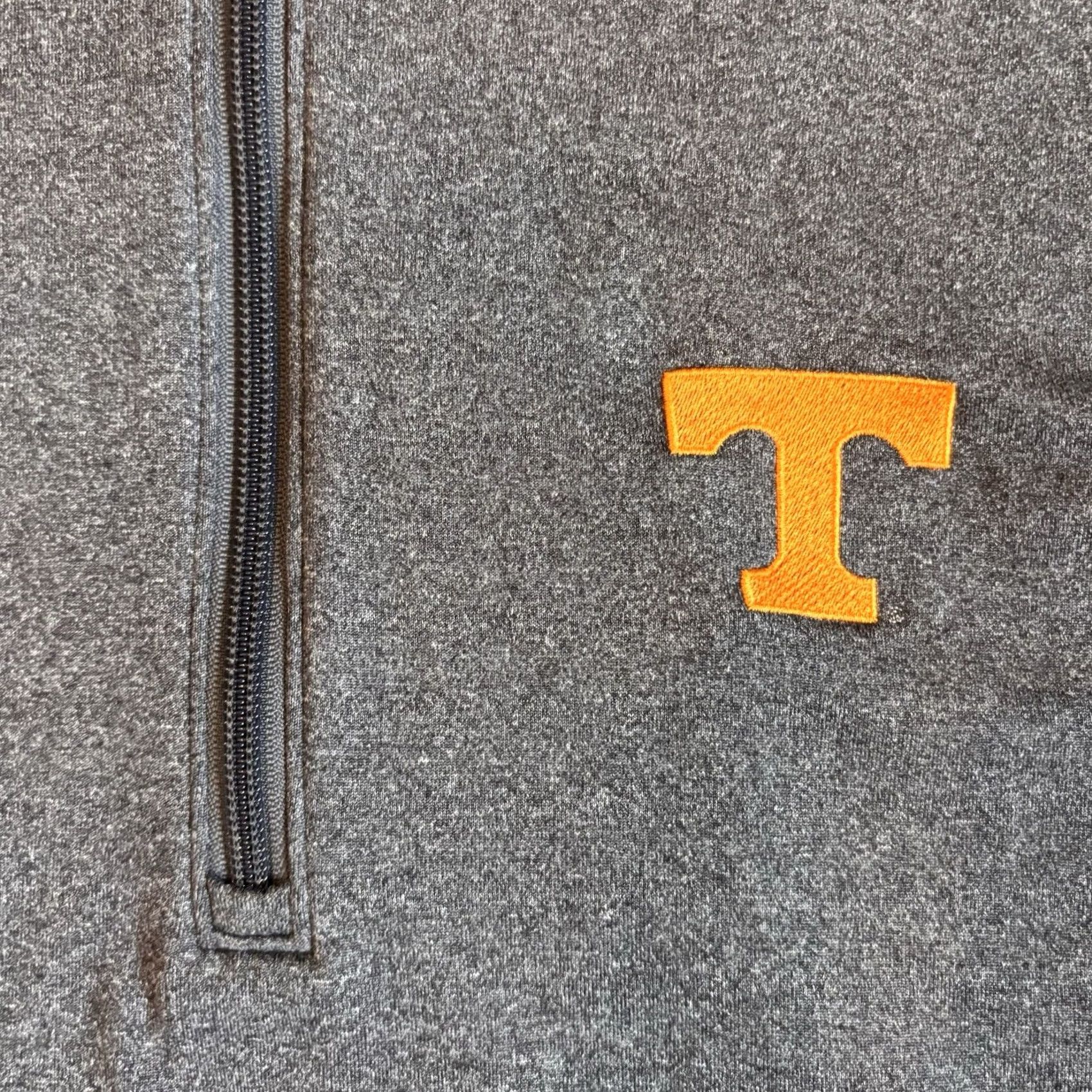Cutter & Buck VINTAGE Mens Cutter & Buck CB DryTec Golf 1/2 Zip Pullover Tennessee Volunteers Gray XXL Size US XXL / EU 58 / 5 - 5 Thumbnail