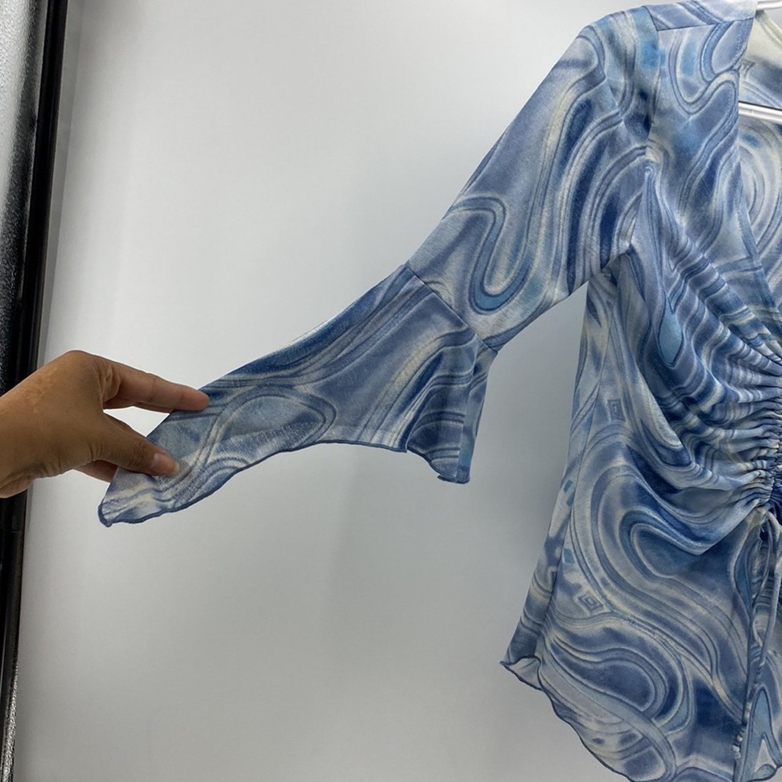 Other Finesse marble printed True Y2K top size S handkerchief hem Size S / US 4 / IT 40 - 3 Thumbnail