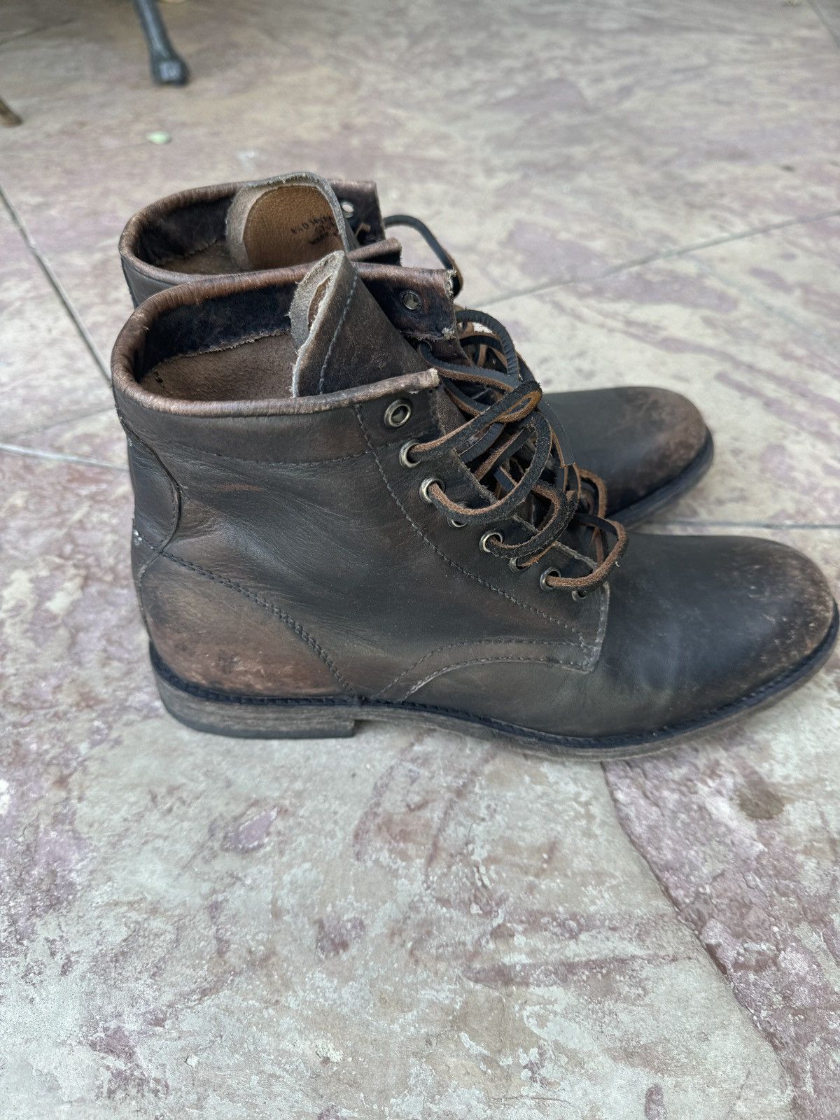 Frye Frye Tyler boots - New, distressed black Size US 8.5 / EU 41-42 - 4 Thumbnail