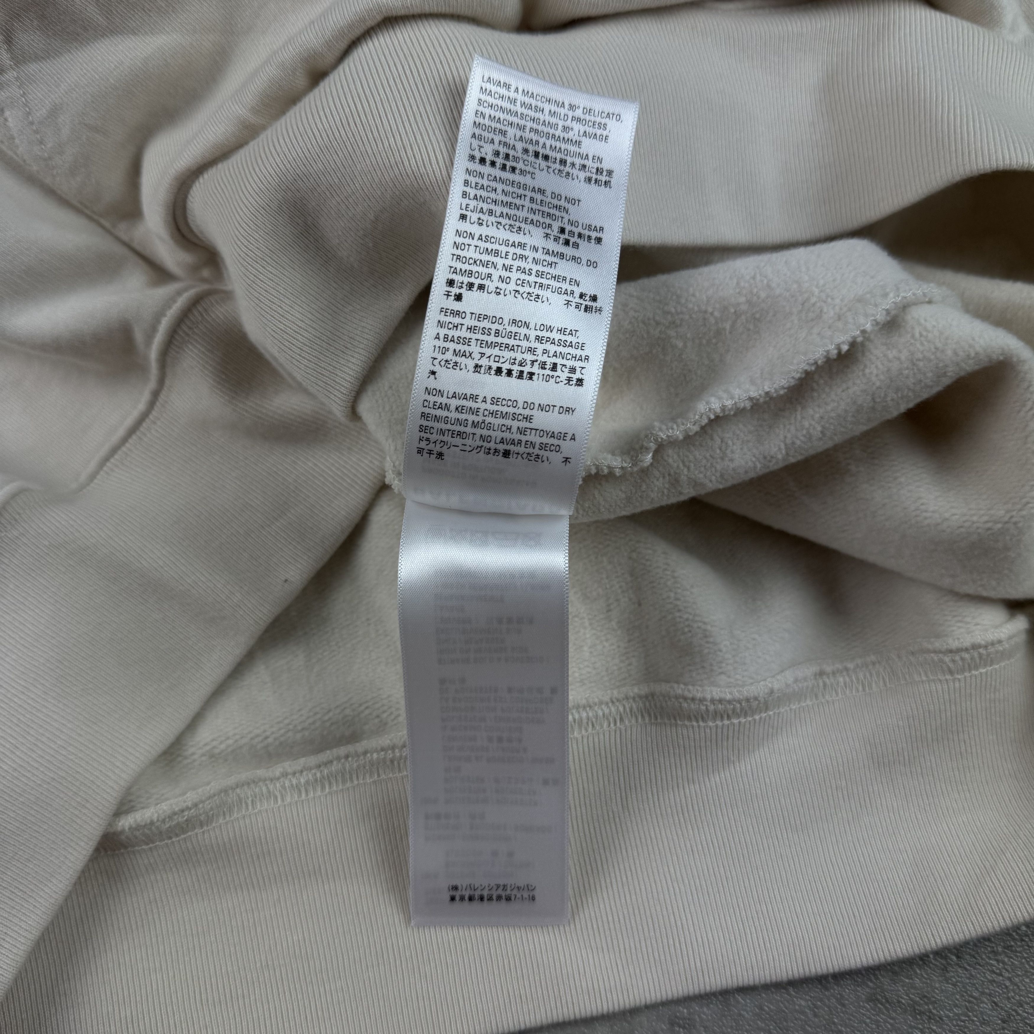 Balenciaga BALENCIAGA 3B Chest Logo Hoodie Cream Size US S / EU 44-46 / 1 - 16 Thumbnail