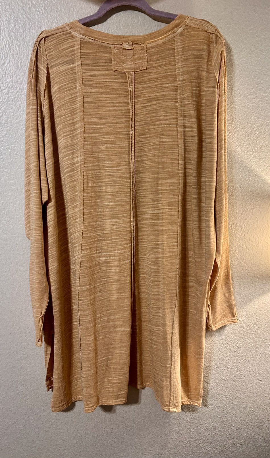 Free People We The Free: Raw Hem Long sleeve shirt Size L / US 10 / IT 46 - 2 Thumbnail