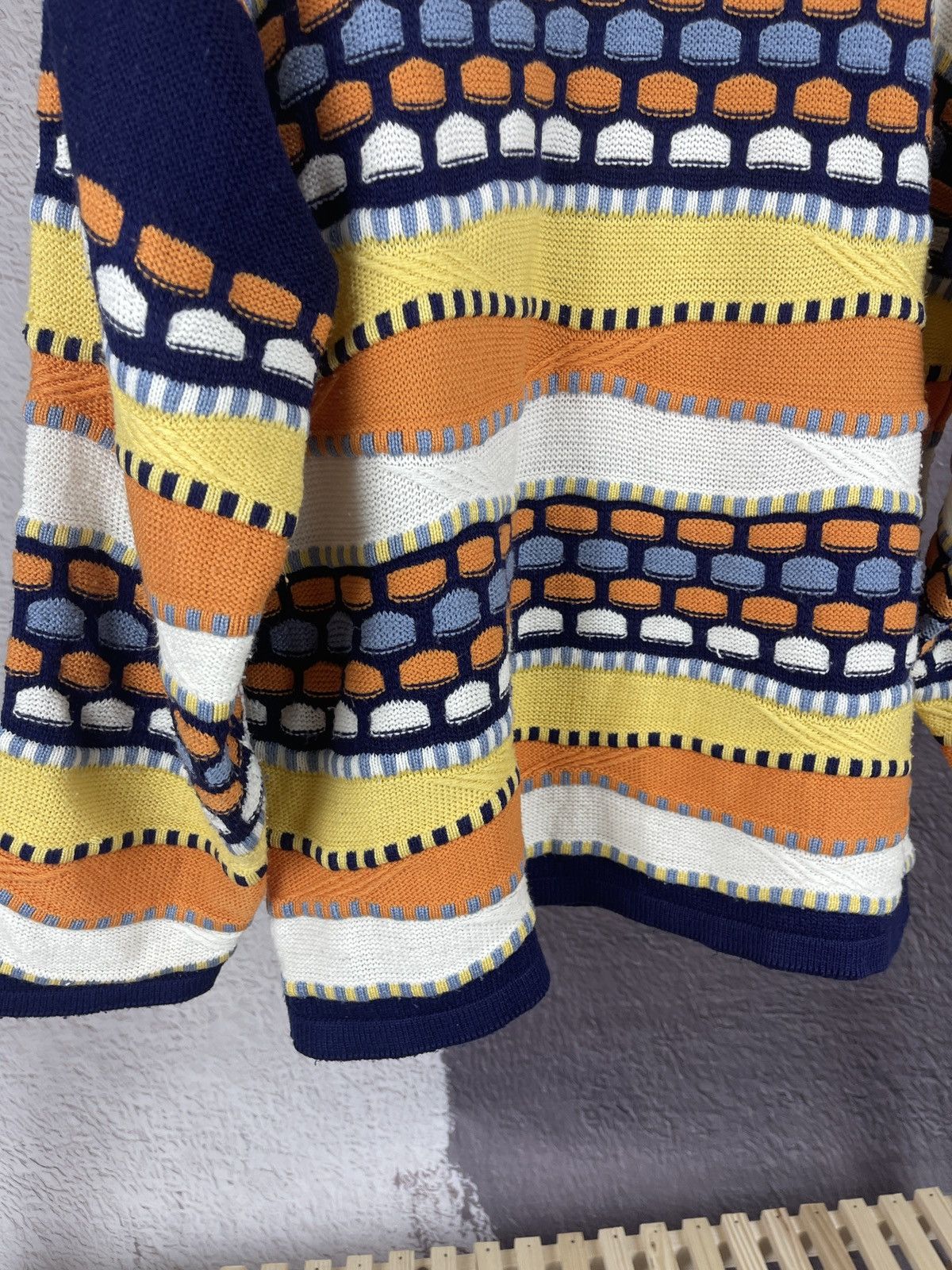 Vintage Vintage coogi style coloured cable knit sweater oversized Size US M / EU 48-50 / 2 - 14 Thumbnail