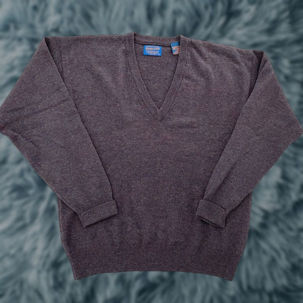 Pendleton VINTAGE Pendleton Sweater Adult Large Purple Lambswool Virgin Wool Pullover Mens Size US L / EU 52-54 / 3 - 1 Thumbnail
