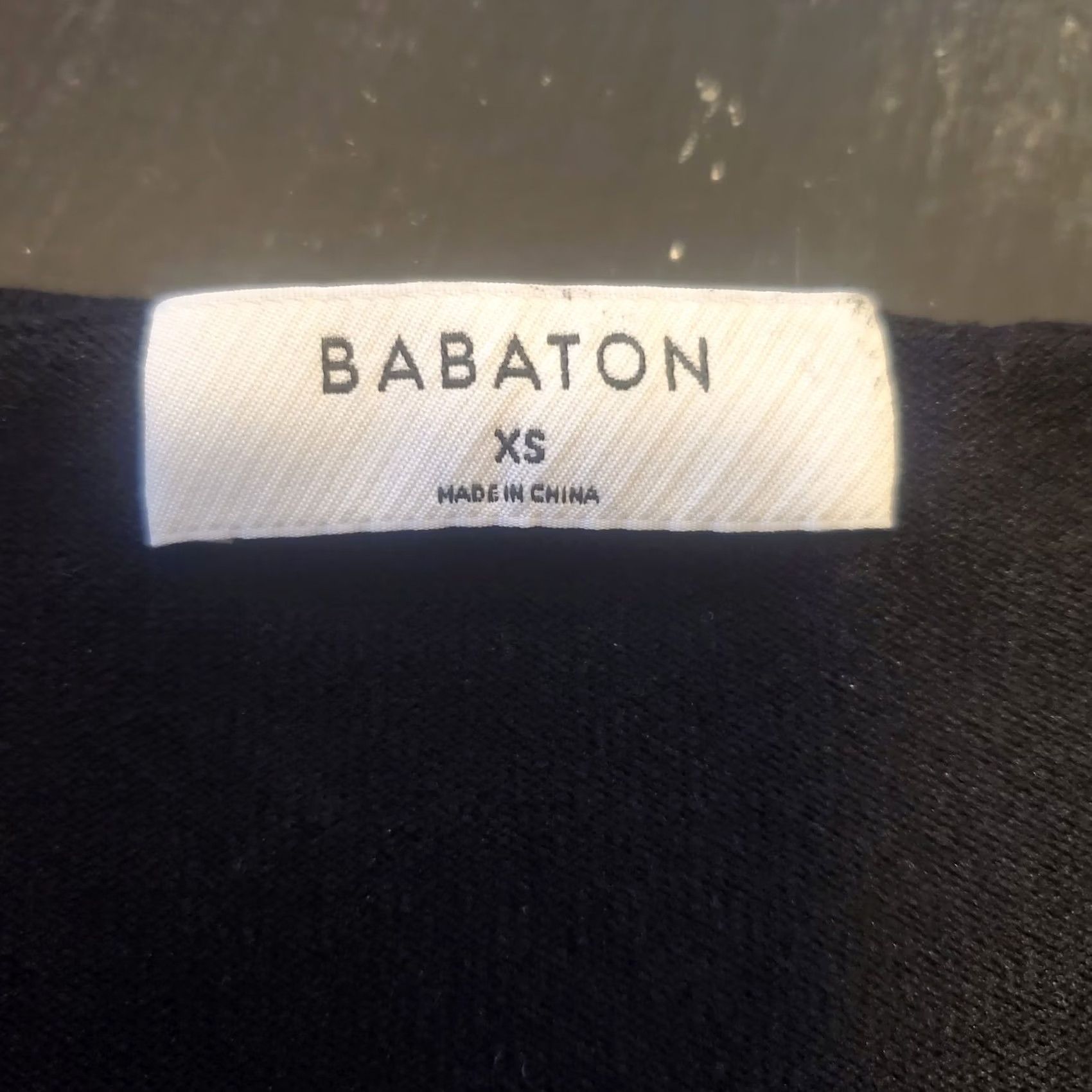 Aritzia Aritzia Babaton Crop Top Womens Sz XS Black Sculpted Long Sleeve Ballet Minimalist Size XS / US 0-2 / IT 36-38 - 6 Thumbnail
