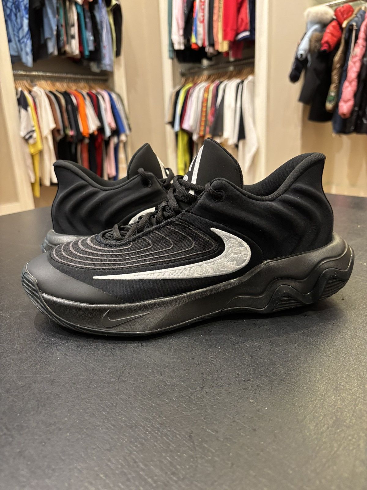 Nike Nike Giannis Immortality Black Wolf Grey White Size US 10.5 / EU 43-44 - 2 Thumbnail