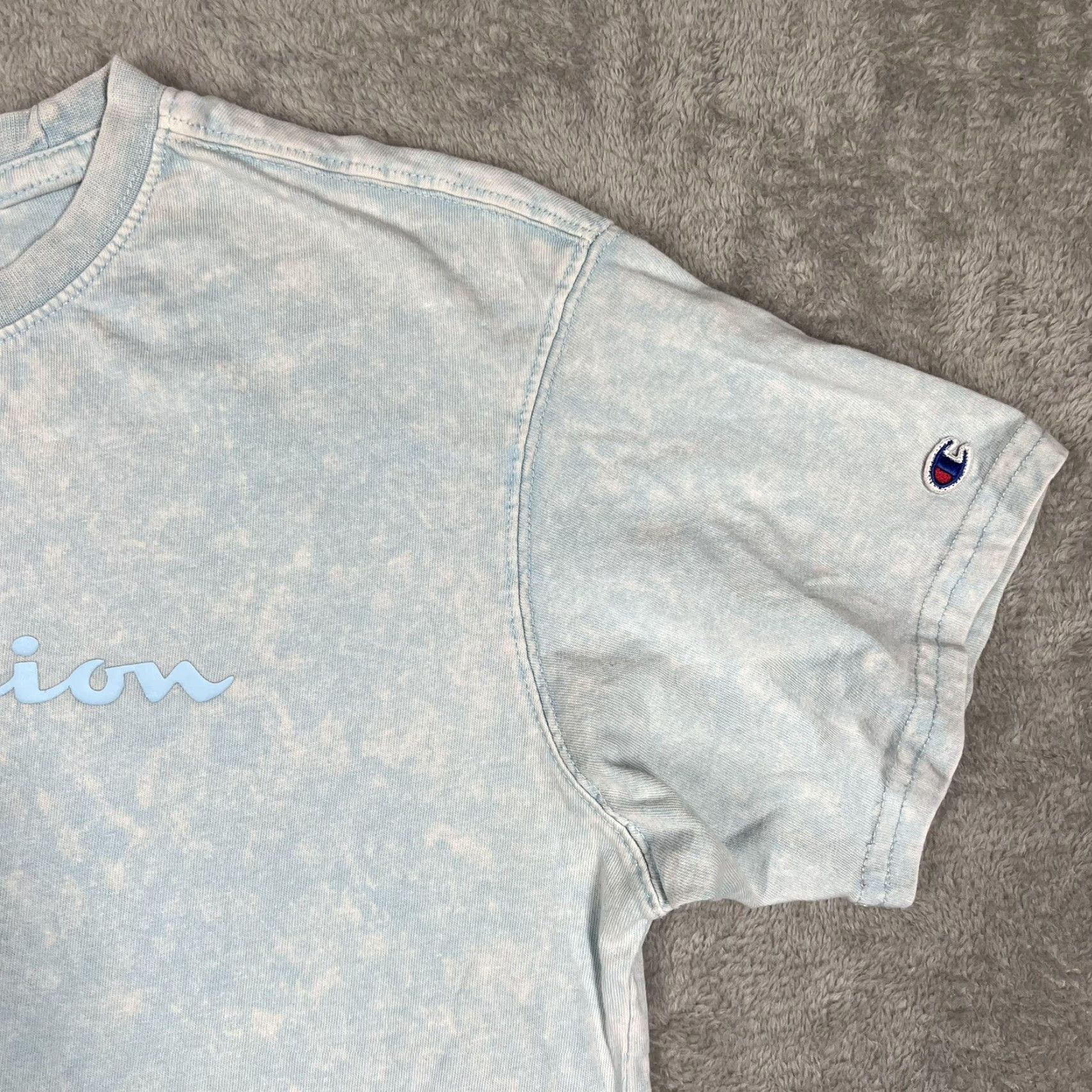 Champion Champion Shirt Mens Small Light Blue Tie Dye Crewneck 90s Logo T-Shirt Size US S / EU 44-46 / 1 - 2 Thumbnail