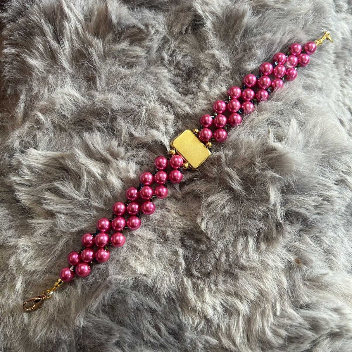 Handmade Handcrafted fuchsia pink Czech glass pearl rainbow bracelet Size ONE SIZE - 5 Thumbnail
