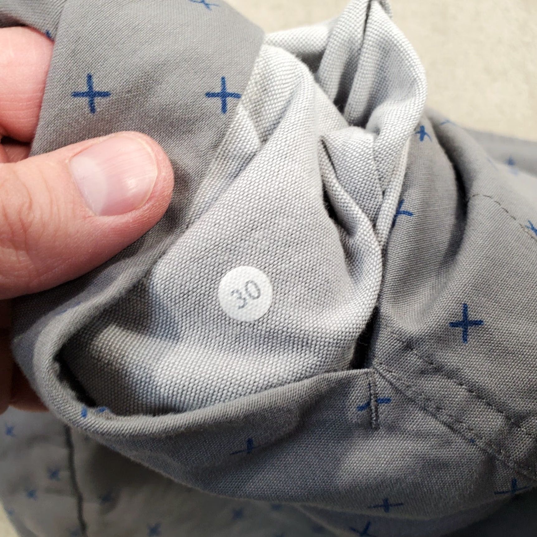 Lululemon Lululemon Shorts Mens 30 Gray Flat Front Geometric Chino Cotton Blend Spandex Pockets Regular Vintage No Size US 30 / EU 46 - 8 Thumbnail