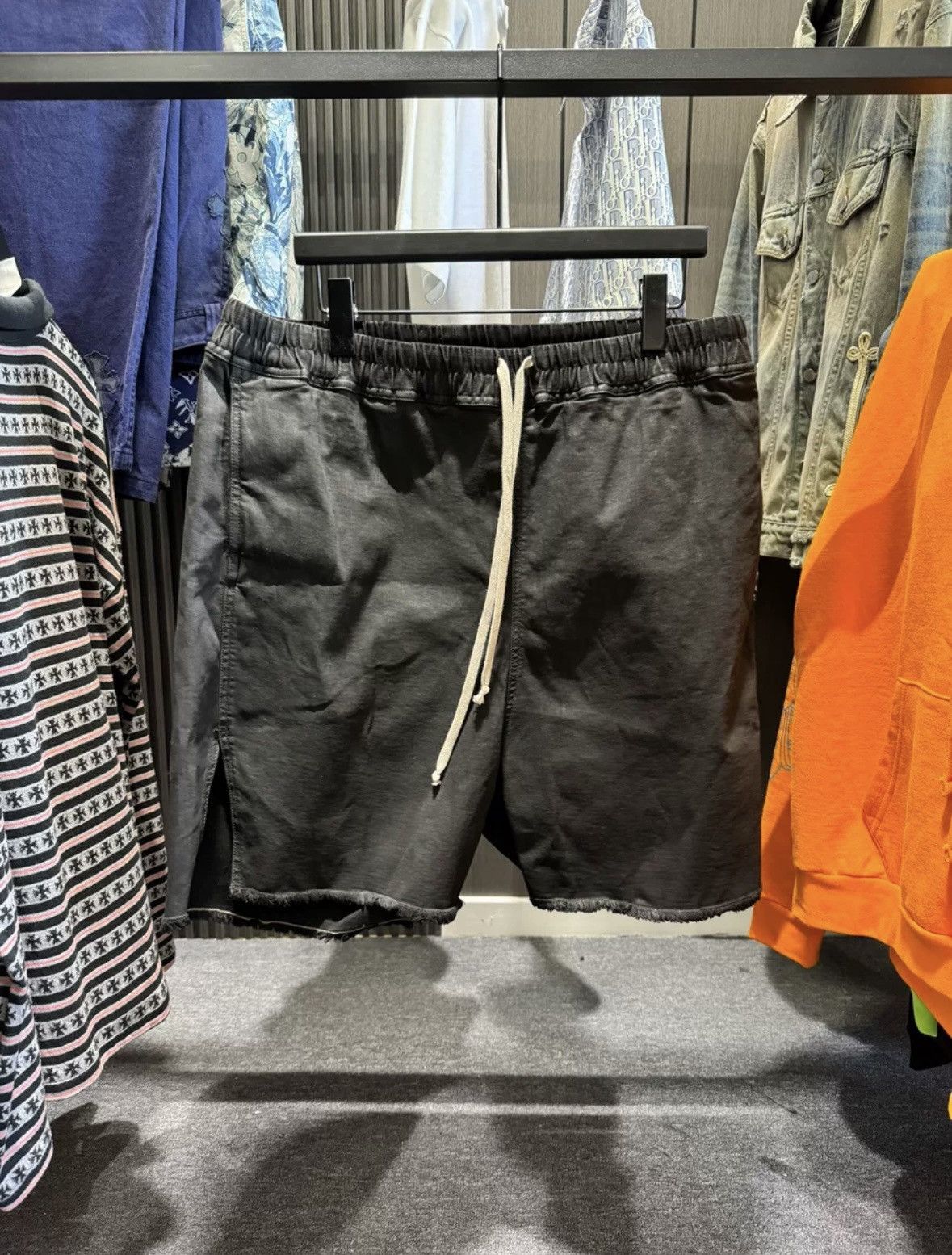 Rick Owens Rick Owens shorts Size US 34 / EU 50 - 1 Thumbnail