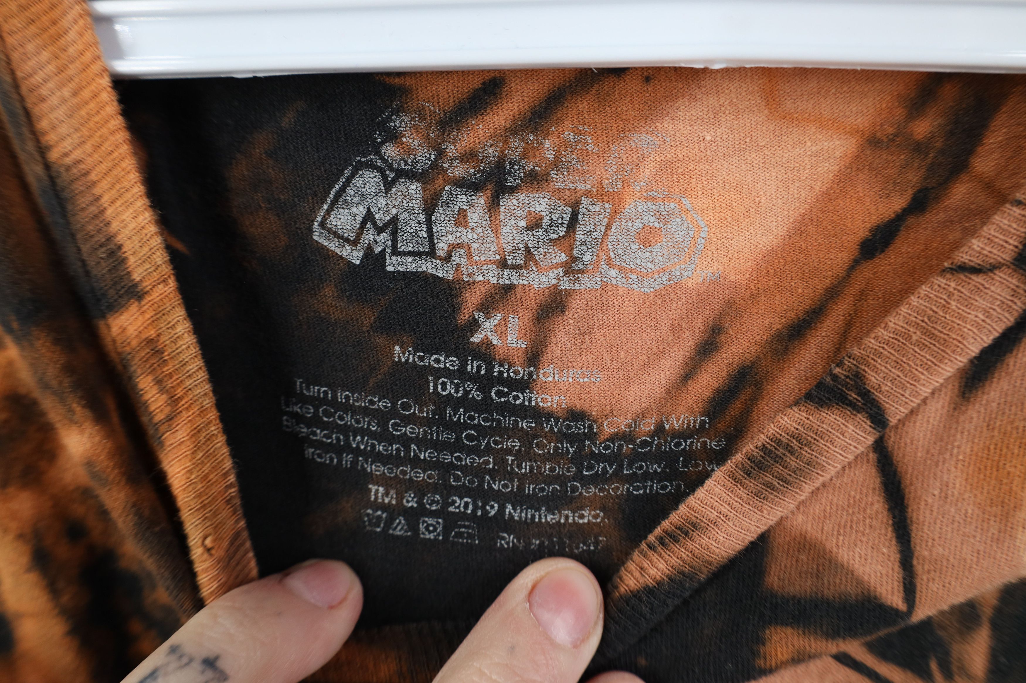 Nintendo Vintage Y2K Nintendo Acid Wash Super Mario Game T-Shirt Size US XL / EU 56 / 4 - 7 Thumbnail