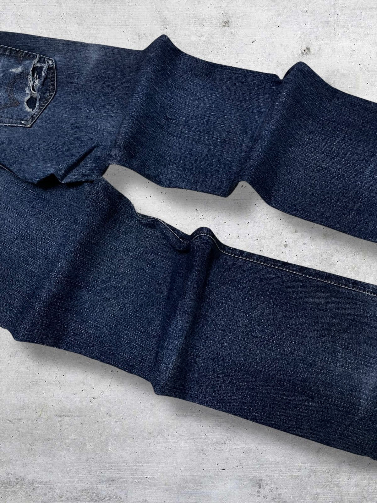 Edwin VINTAGE EDWIN 90S JAPAN OG DESIGNER RIPPED INDIGO RAW DENIM Size US 31 - 13 Thumbnail