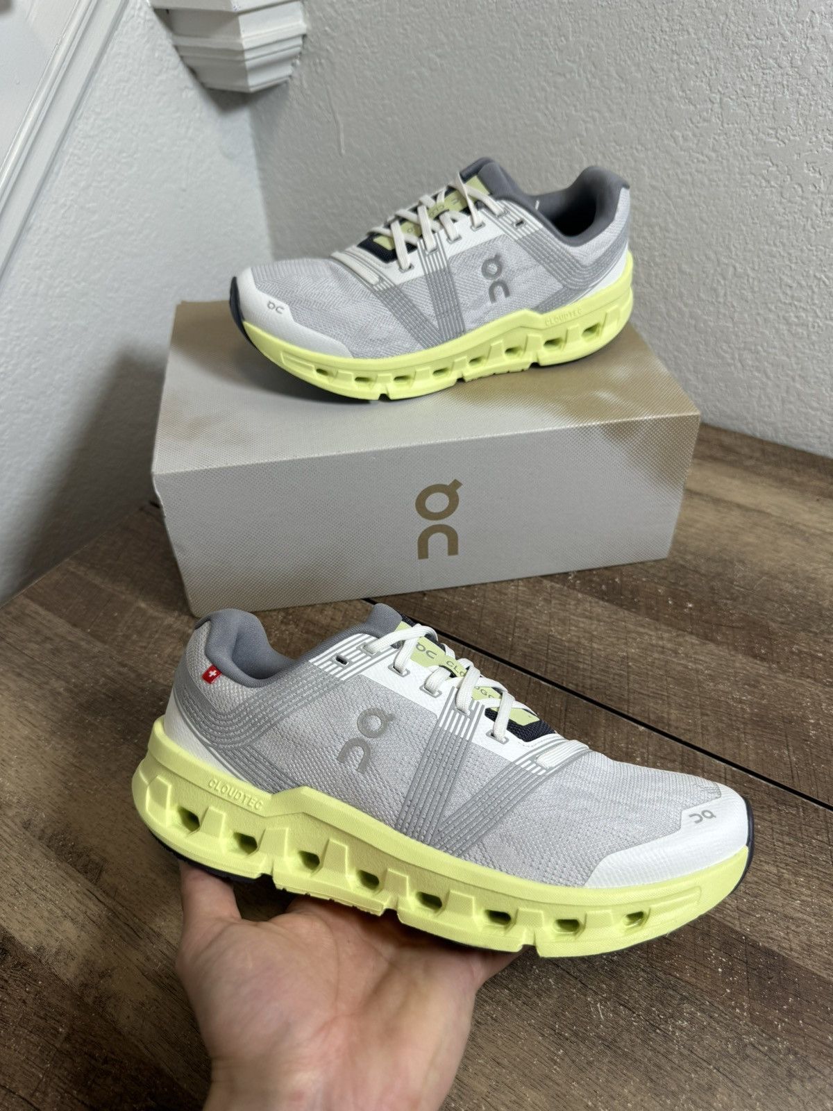 On On Running Cloudgo Shoes Frost/Hay Womens Size 8 NEW Size US 8 / IT 38 - 1 Thumbnail