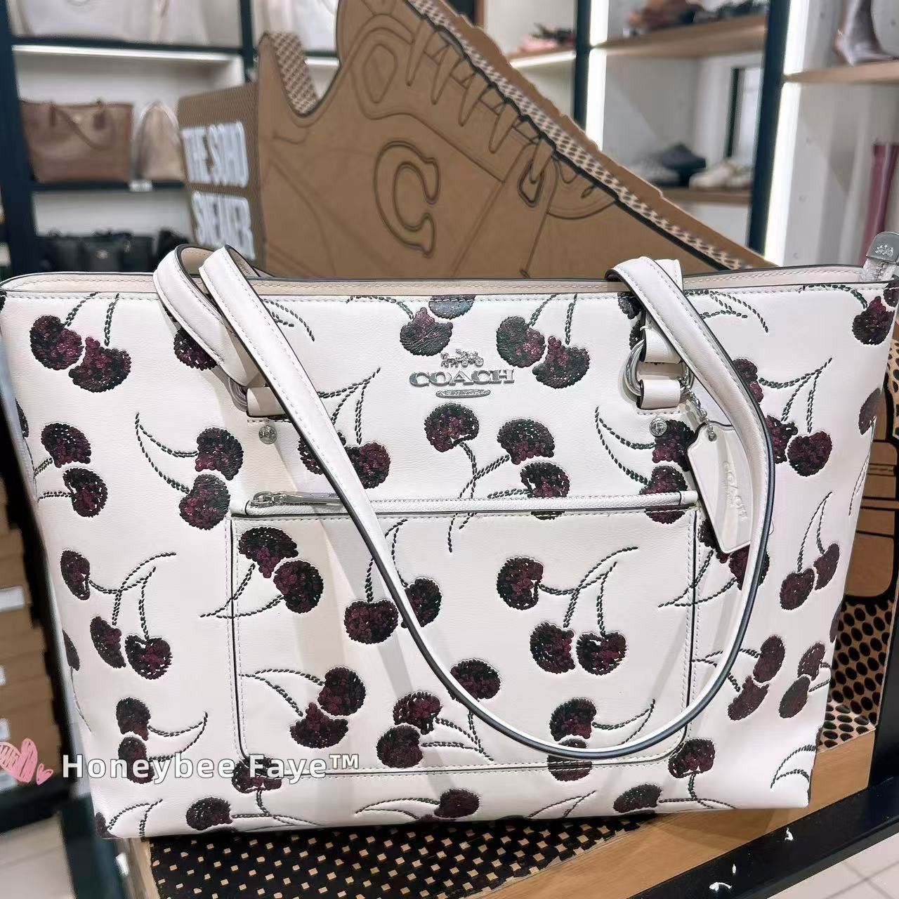 Coach Nwt Coach Station Tote Bag With Cherry Print CCZ14 Size ONE SIZE - 2 Thumbnail