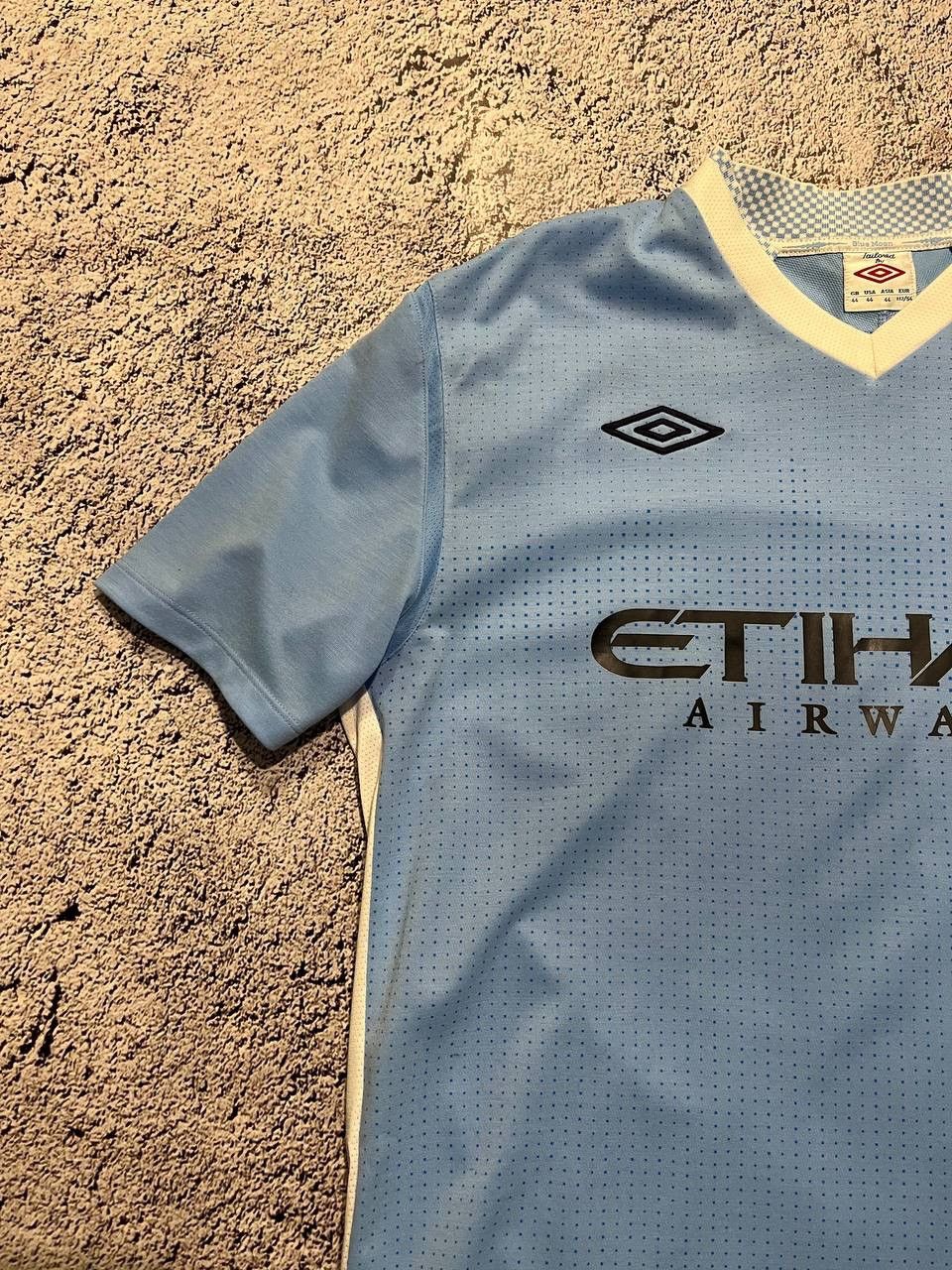 Umbro × Vintage Manchester City 2011-2012 Home Shirt Jersey Soccer Umbro Size US S / EU 44-46 / 1 - 3 Thumbnail