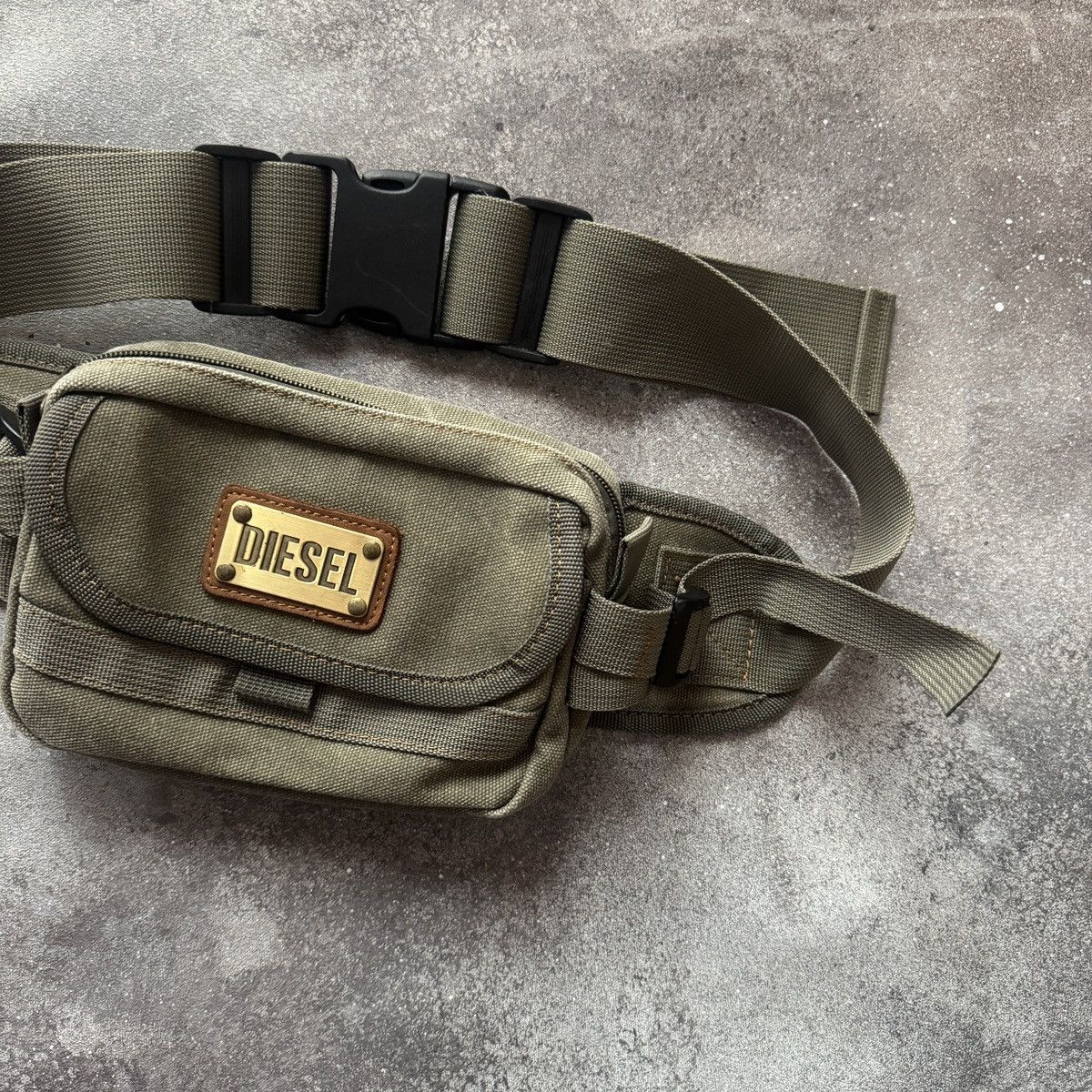 Diesel Diesel Vintage Avant Garde Y2K Unisex Crossbody Bag Size ONE SIZE - 4 Thumbnail