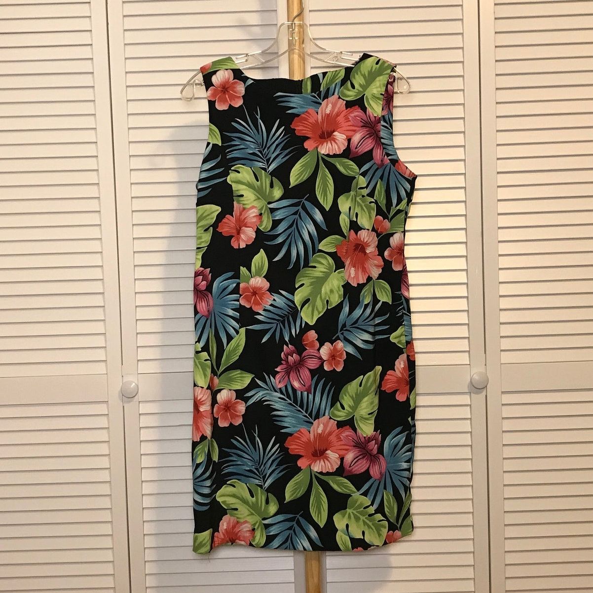 Other AGB Floral Round Neck Sleeveless Pleated Sheath Dress 12 Size XL / US 12-14 / IT 48-50 - 1 Thumbnail