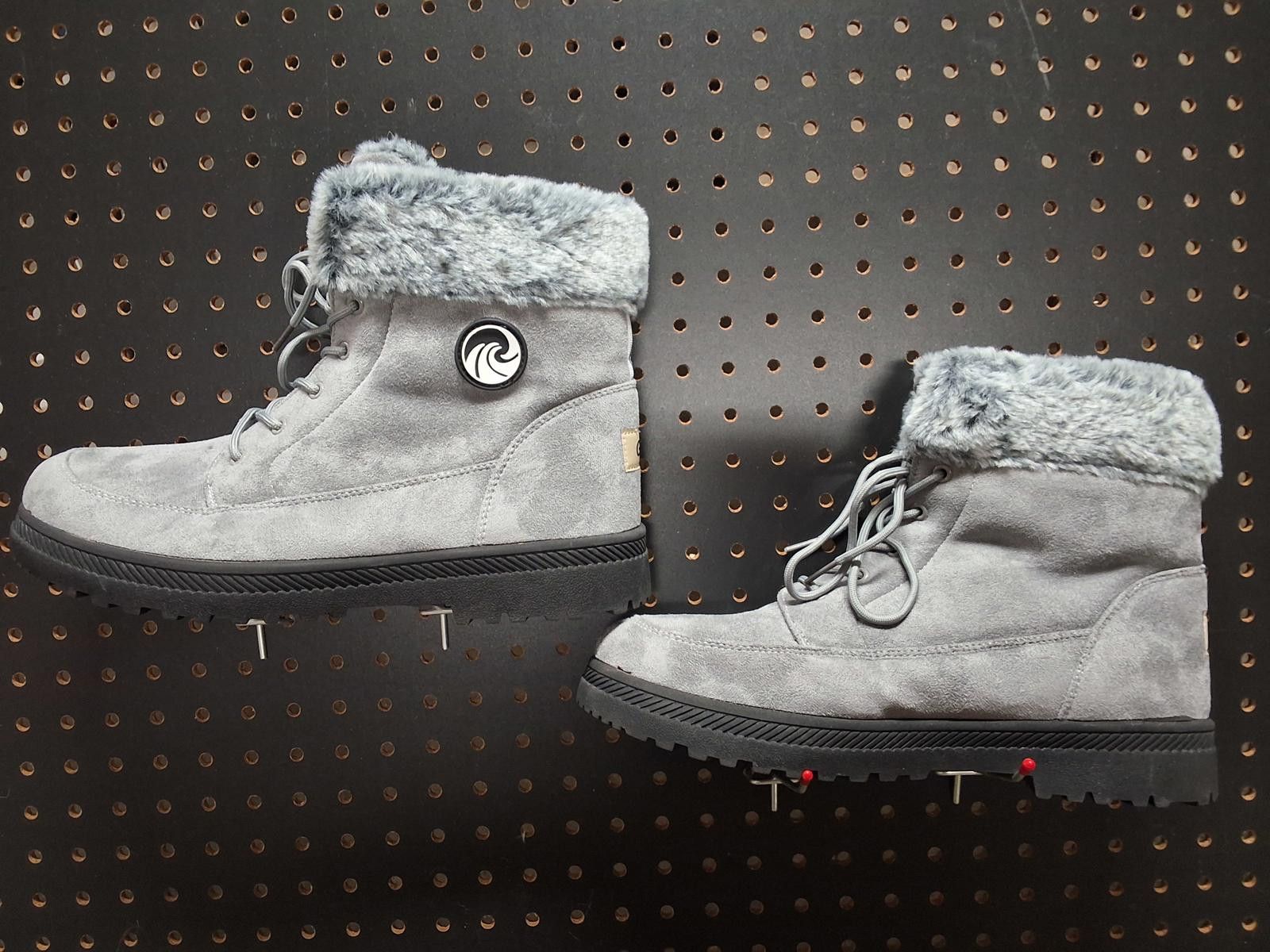 Unknown London Cozy Gray Winter Boots - Act Fast, Stay Warm! Size US 7.5 / IT 37.5 - 4 Thumbnail