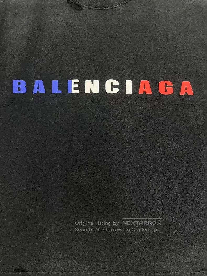 Other Balenciaga Round Neck Letter Print T. Size US M / EU 48-50 / 2 - 3 Thumbnail