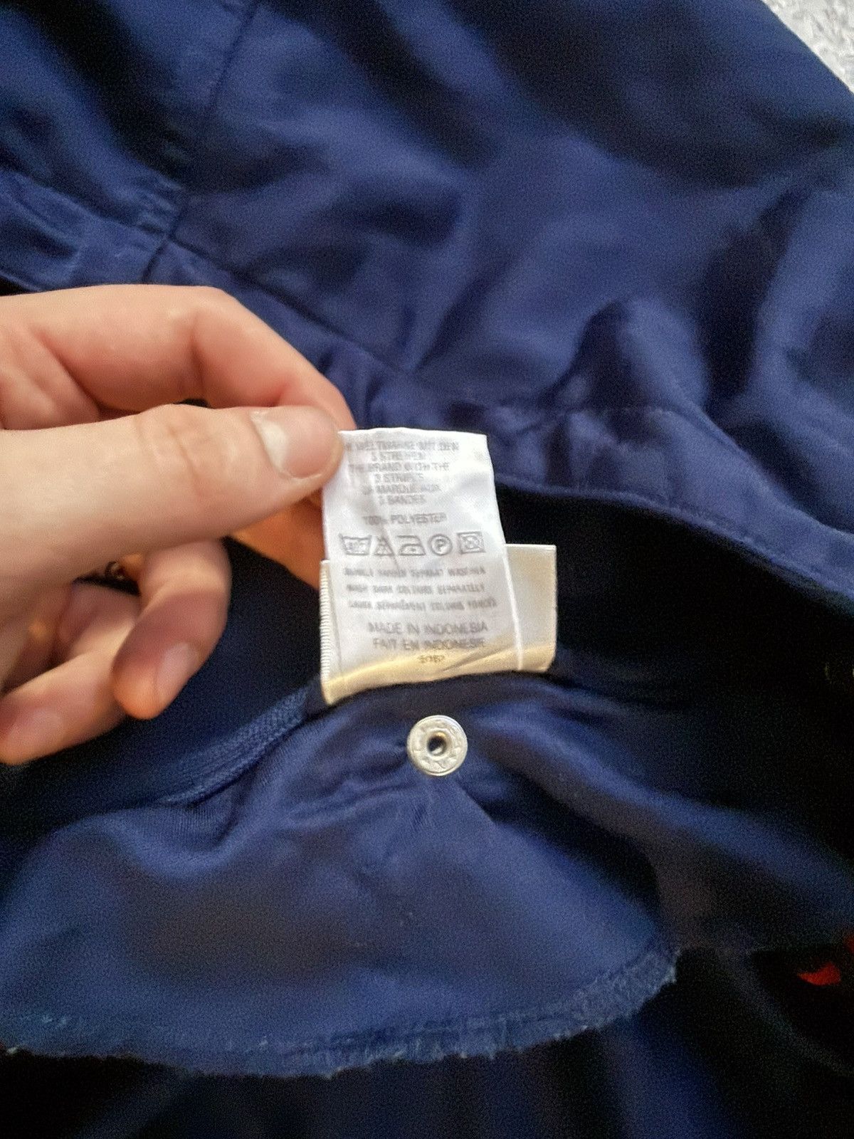 Adidas 00s Adidas Light Jacket Streetwear Vintage Big Logo Rare Size US L / EU 52-54 / 3 - 19 Thumbnail