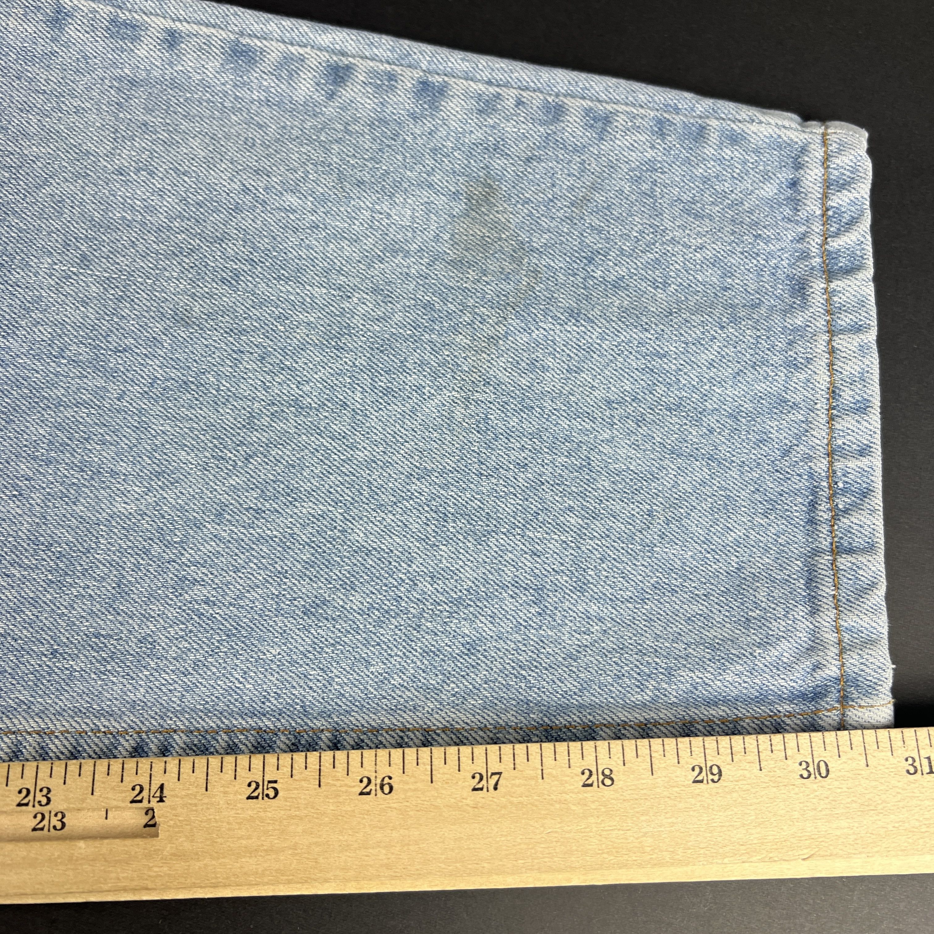Levi's × Vintage VTG 90s Levi's Jeans 560 Loose Tapered Light Blue Denim Size US 35 - 18 Thumbnail