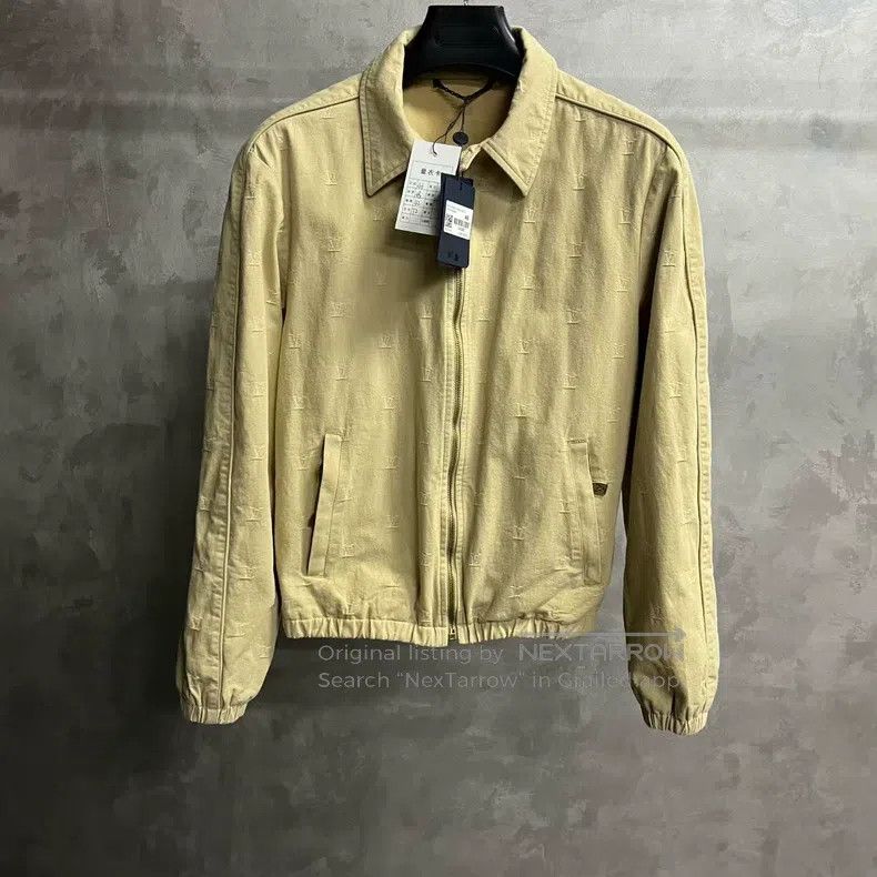 Louis Vuitton Louis Vuitton Beige Logo Print Zip Point Neck Long Sleeve Size US S / EU 44-46 / 1 - 1 Thumbnail