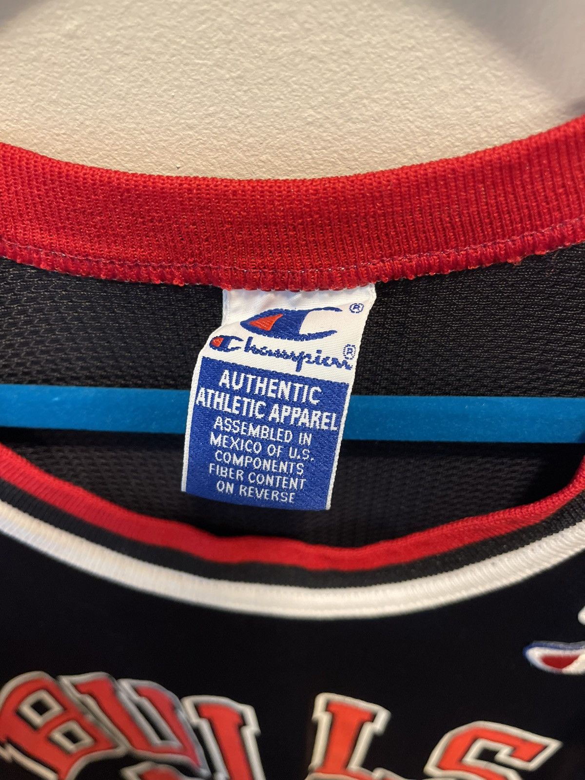 Champion × Jordan Brand × Nike VINTAGE DEADSTOCK CHAMPION Nba Chicago bulls JORDAN JERSEY Size US XXS / EU 40 - 2 Thumbnail