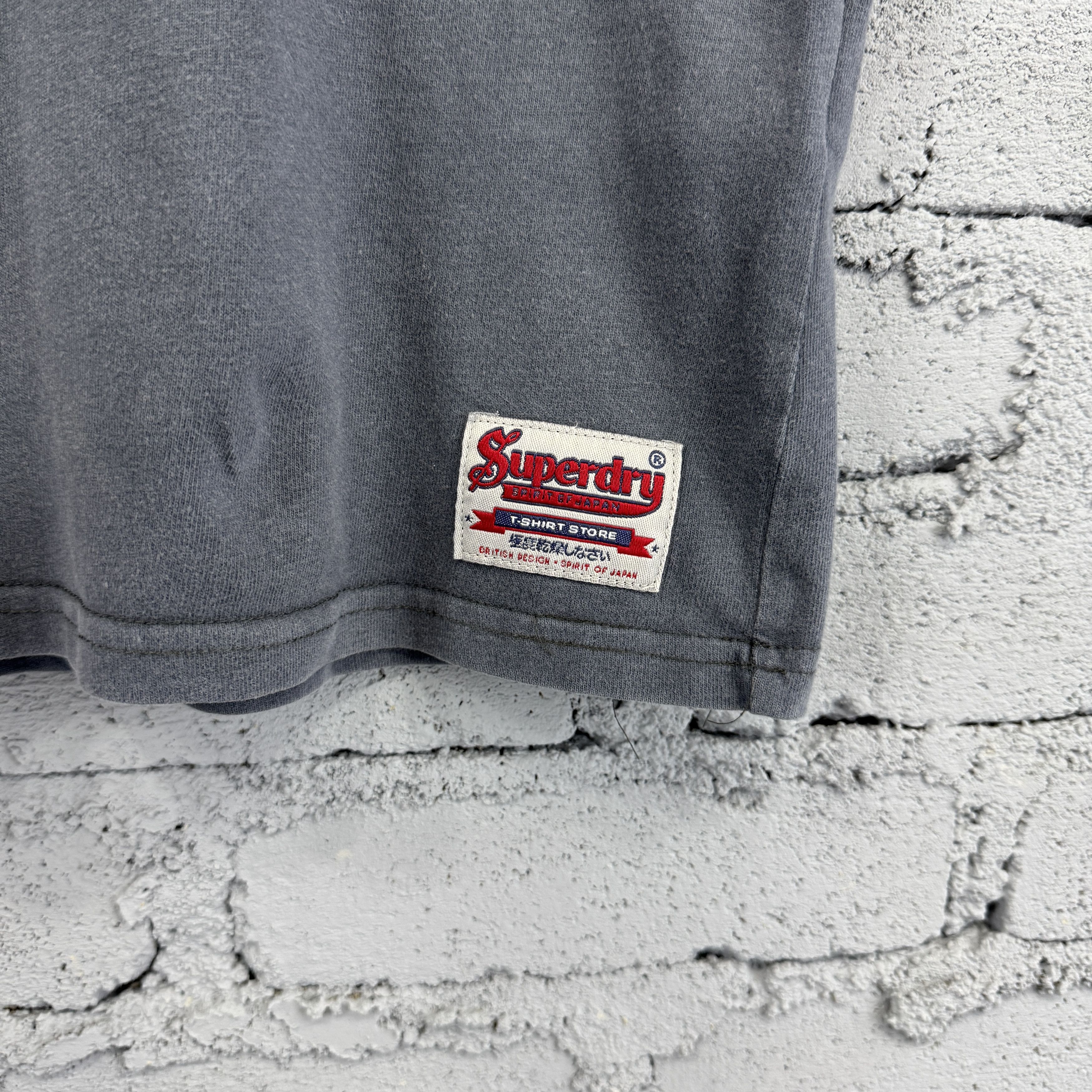 Superdry Superdry Japan NYC Radio Dispatches Demolition Faded Tshirt Size US L / EU 52-54 / 3 - 4 Thumbnail
