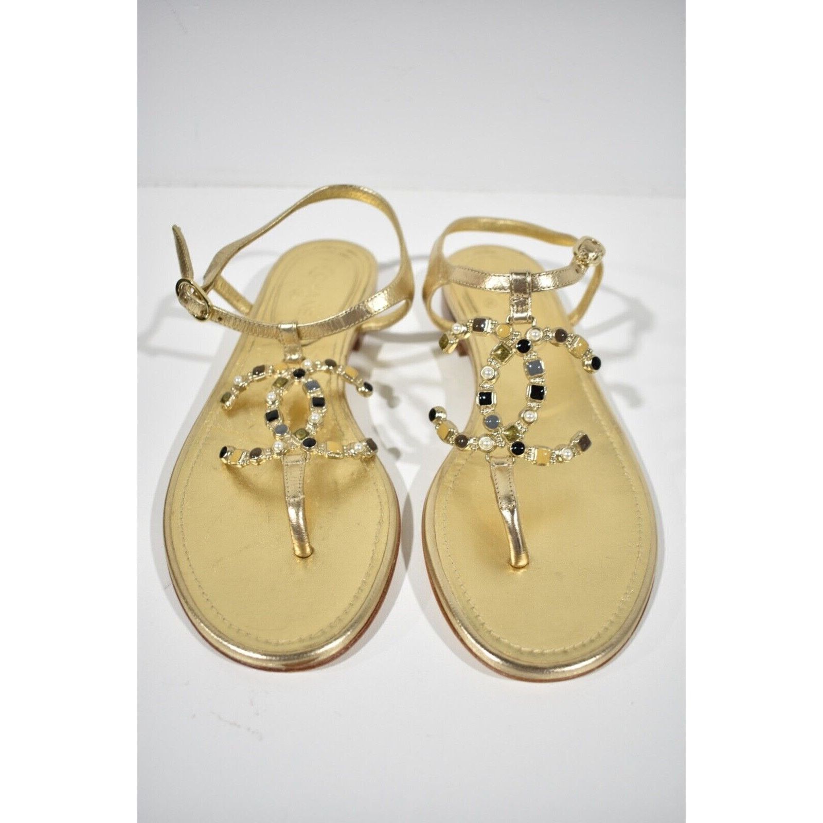 Chanel Chanel 19P Gold Metallized Lambskin CC Logo Mule Slide Size US 6 / IT 36 - 7 Thumbnail