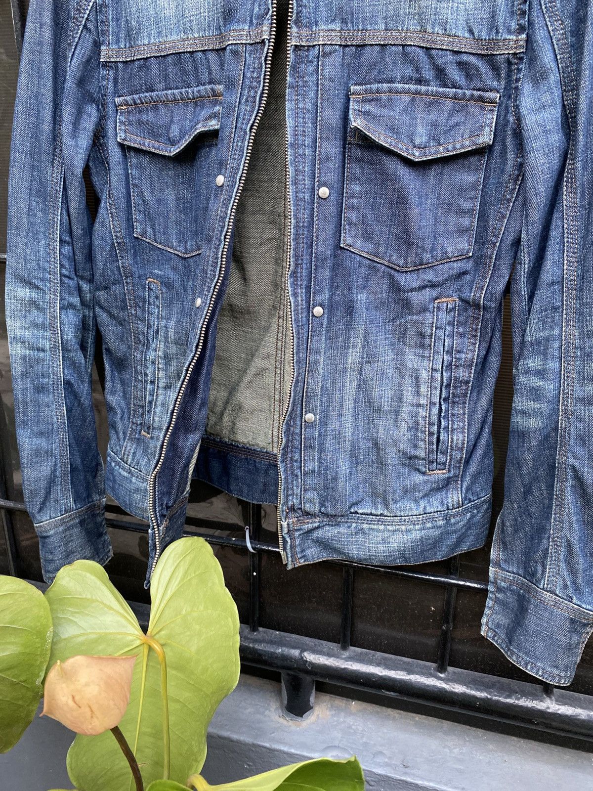 Le Grande Bleu (L.G.B.) 2000s Rare Schlussel Japan Denim Jacket Size US M / EU 48-50 / 2 - 4 Thumbnail