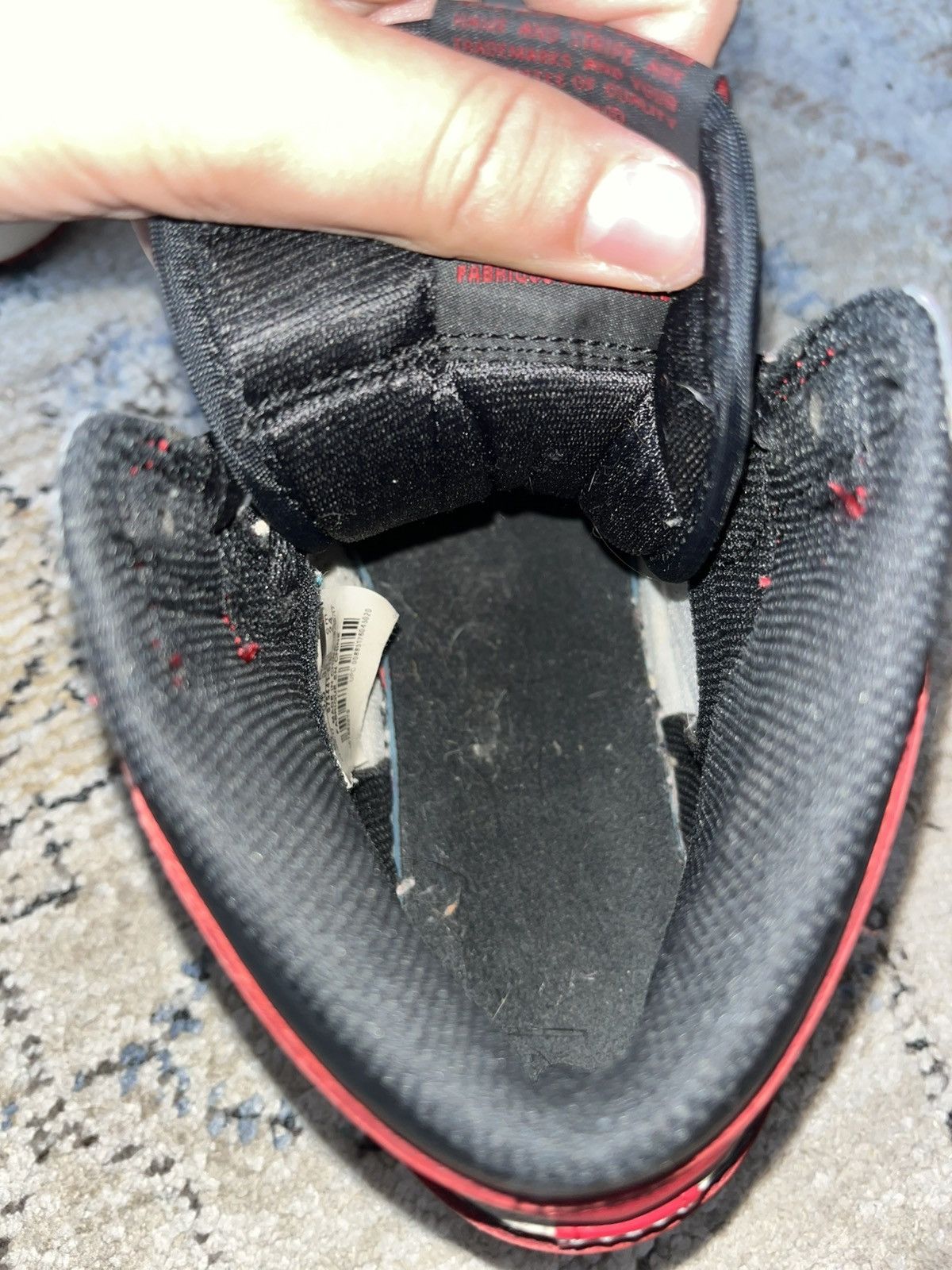 Nike Air Jordan 1 Bred Toe Size 6 Size US 6 / EU 39 - 7 Thumbnail