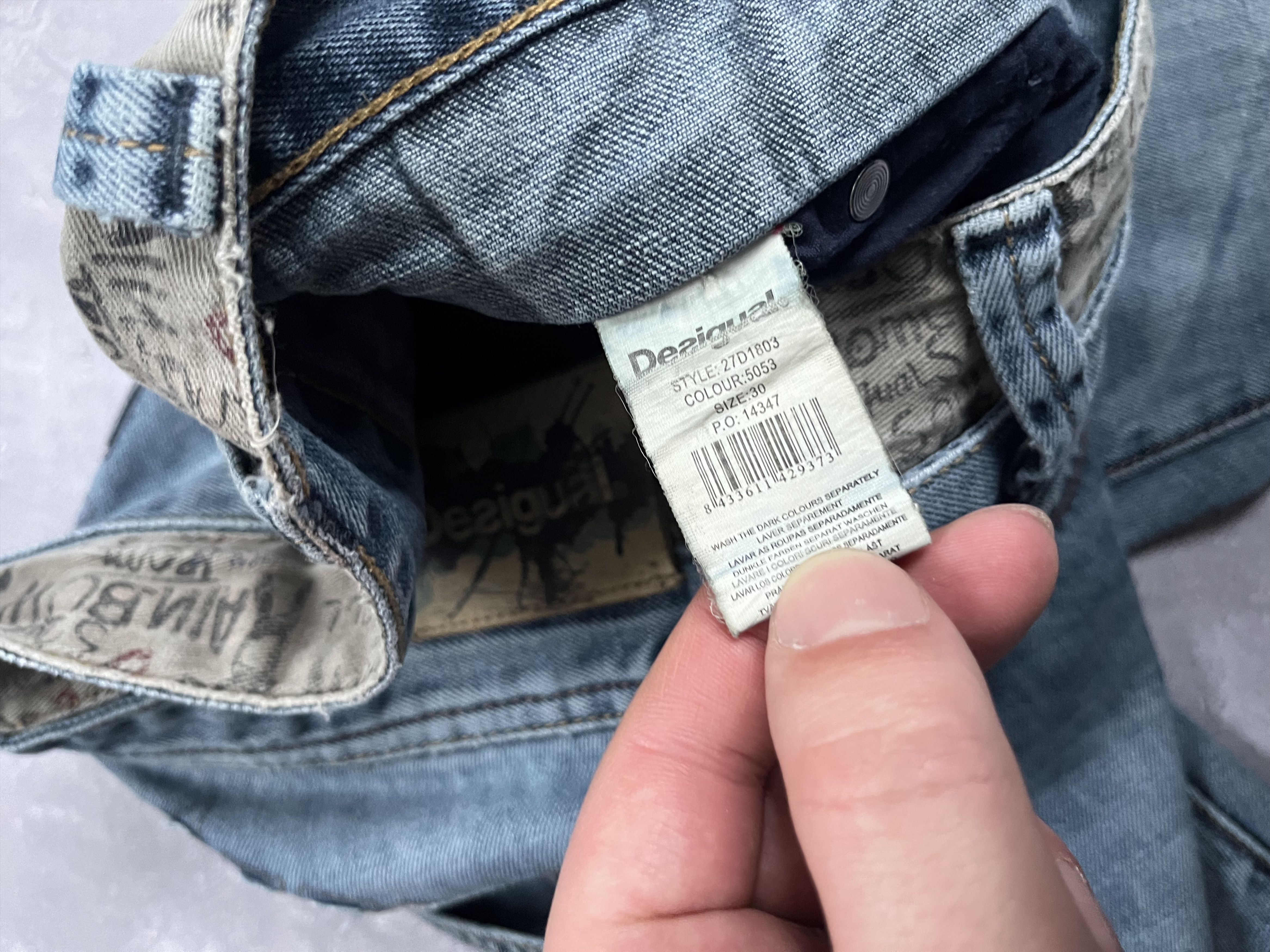 Desigual Vintage Desigual Y2K Jeans Logo Distressed Denim Embroidered Size US 30 / EU 46 - 12 Thumbnail