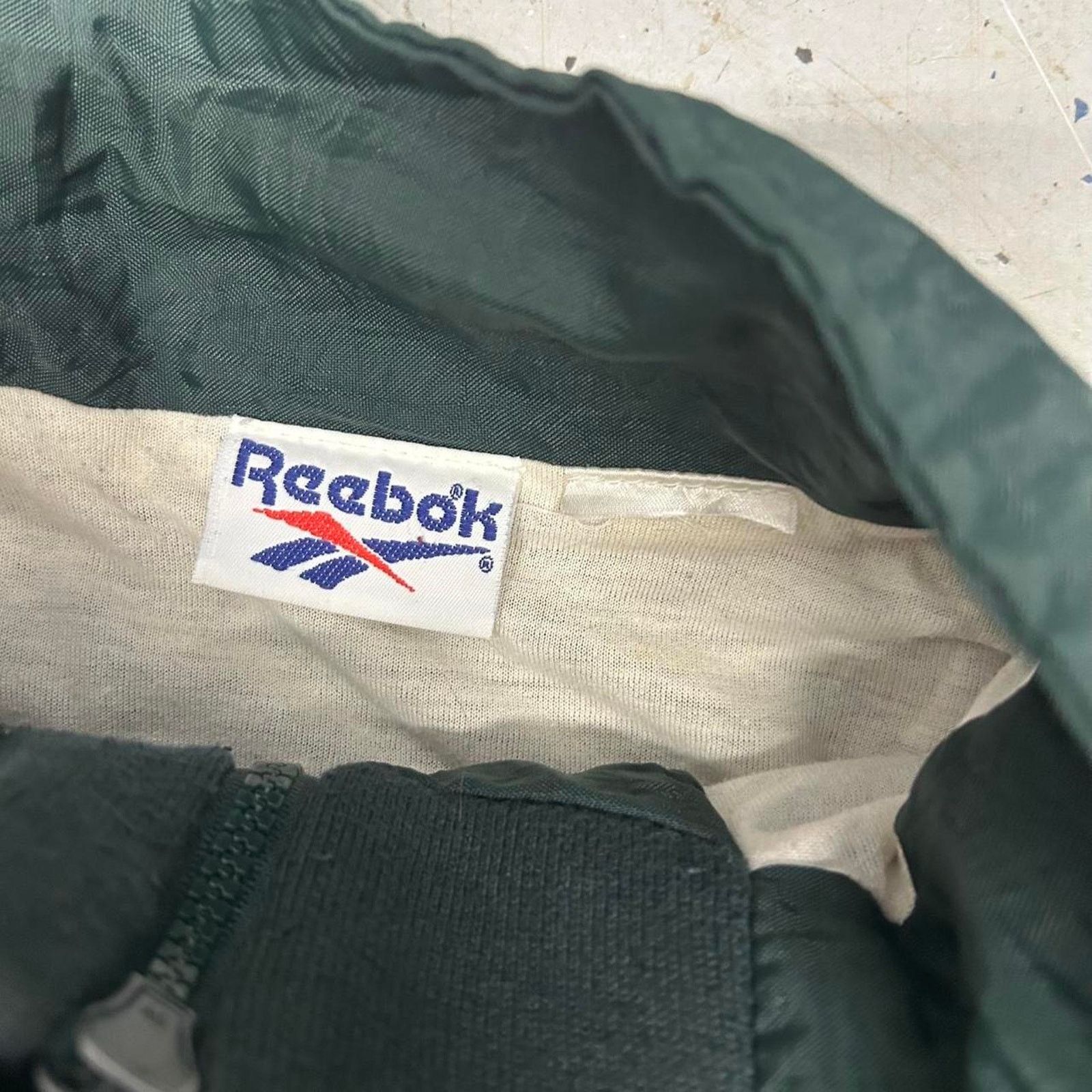 Reebok VTG Reebok green and navy windbreaker jacket Size US XL / EU 56 / 4 - 5 Thumbnail